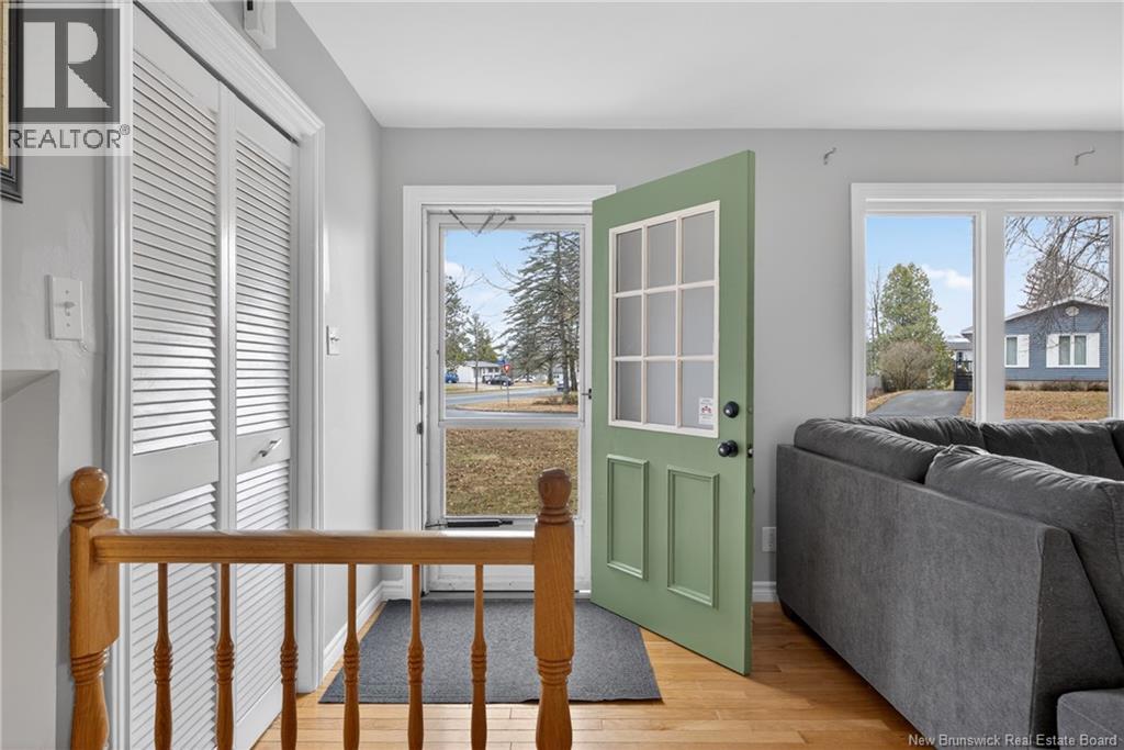 9 Parklyn Court, Fredericton, New Brunswick  E3B 2T5 - Photo 6 - NB137337