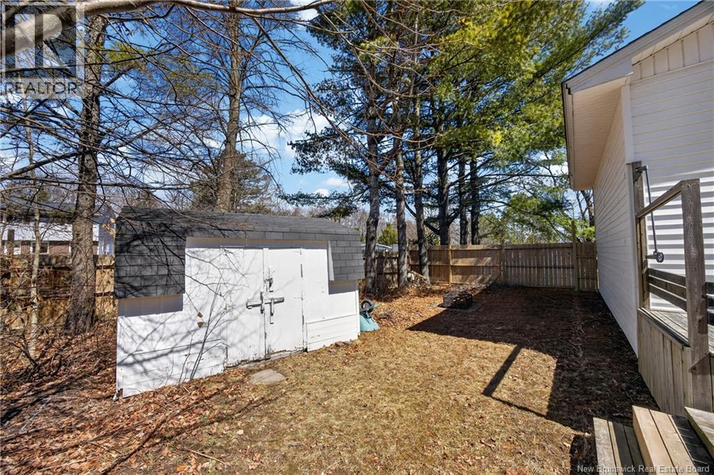 9 Parklyn Court, Fredericton, New Brunswick  E3B 2T5 - Photo 43 - NB137337