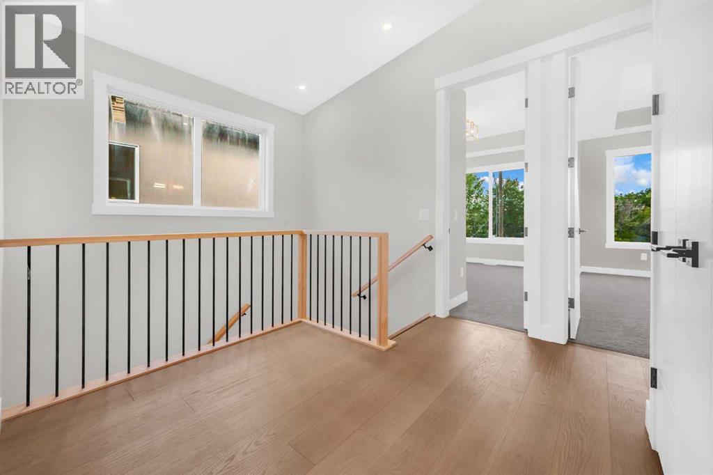 8112 & 8114 Bowness Road Nw, Calgary, Alberta  T3B 0H6 - Photo 12 - A2301410