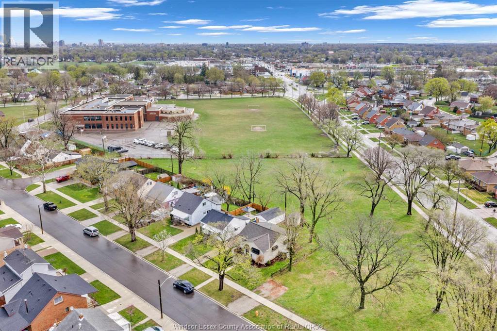 3647 Matchett, Windsor, Ontario  N9C 2A1 - Photo 32 - 26008243