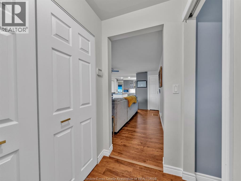3647 Matchett, Windsor, Ontario  N9C 2A1 - Photo 6 - 26008243