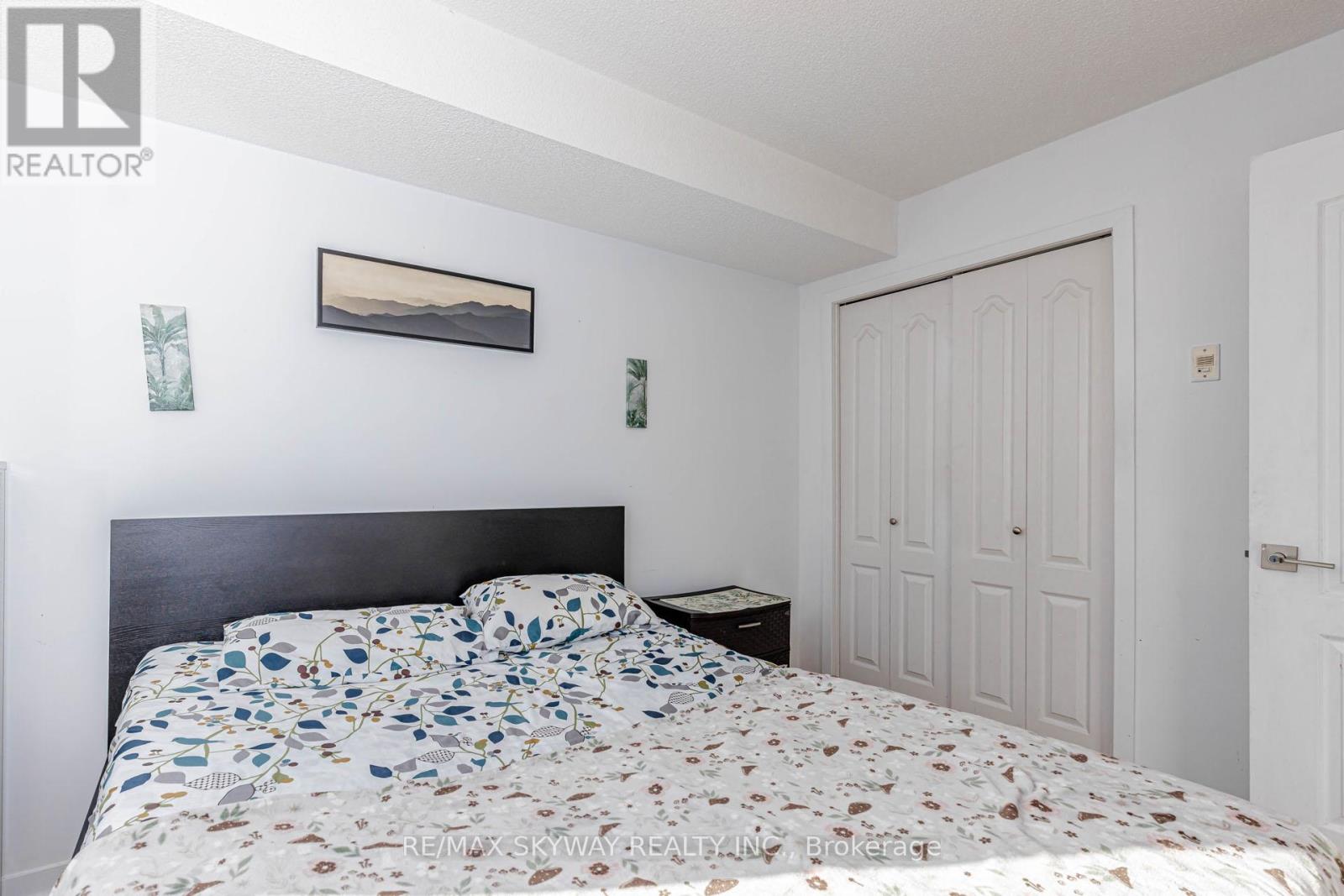 1403 - 8 Dayspring Circle, Brampton, Ontario  L6P 2Z7 - Photo 37 - W13002650