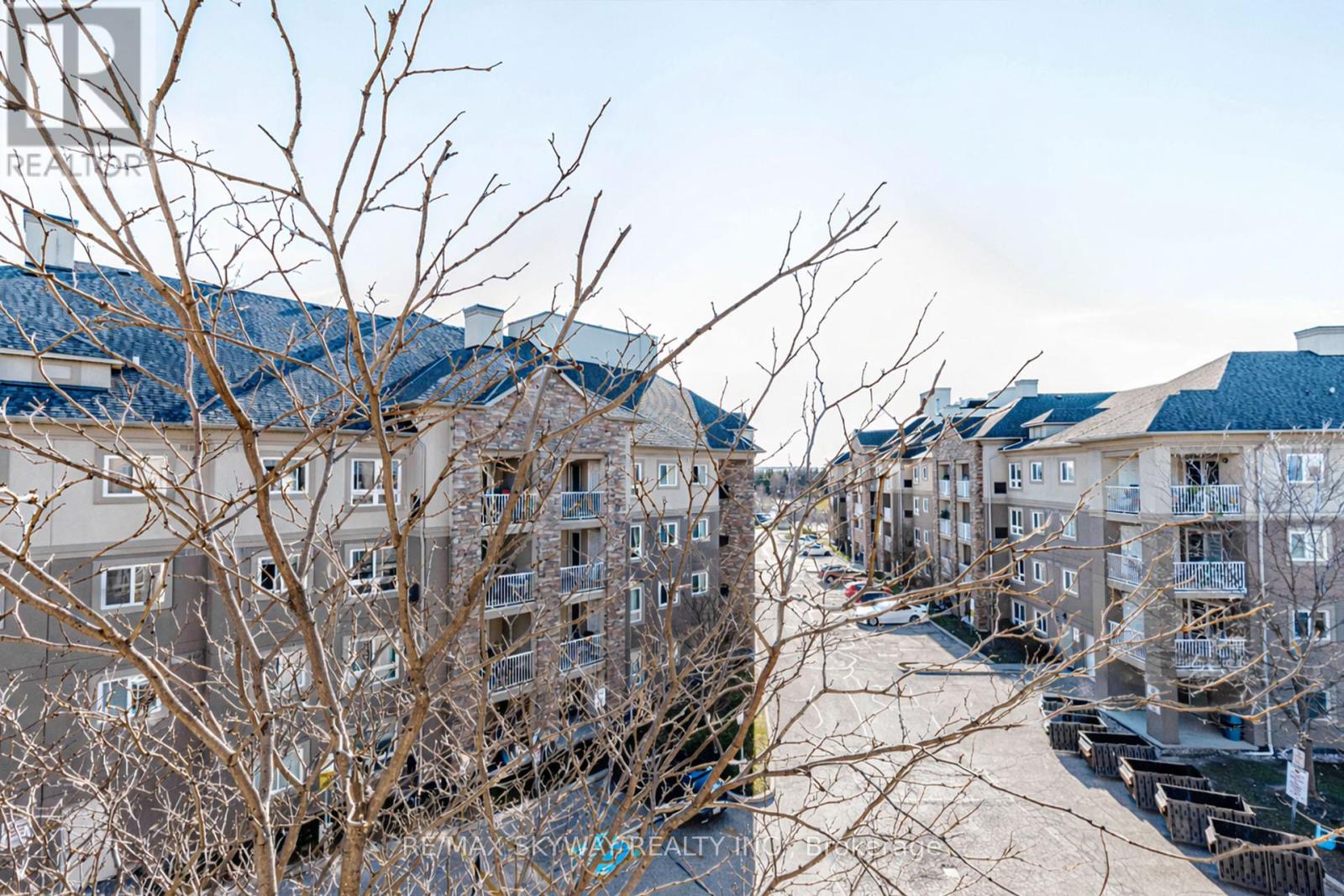 1403 - 8 Dayspring Circle, Brampton, Ontario  L6P 2Z7 - Photo 45 - W13002650