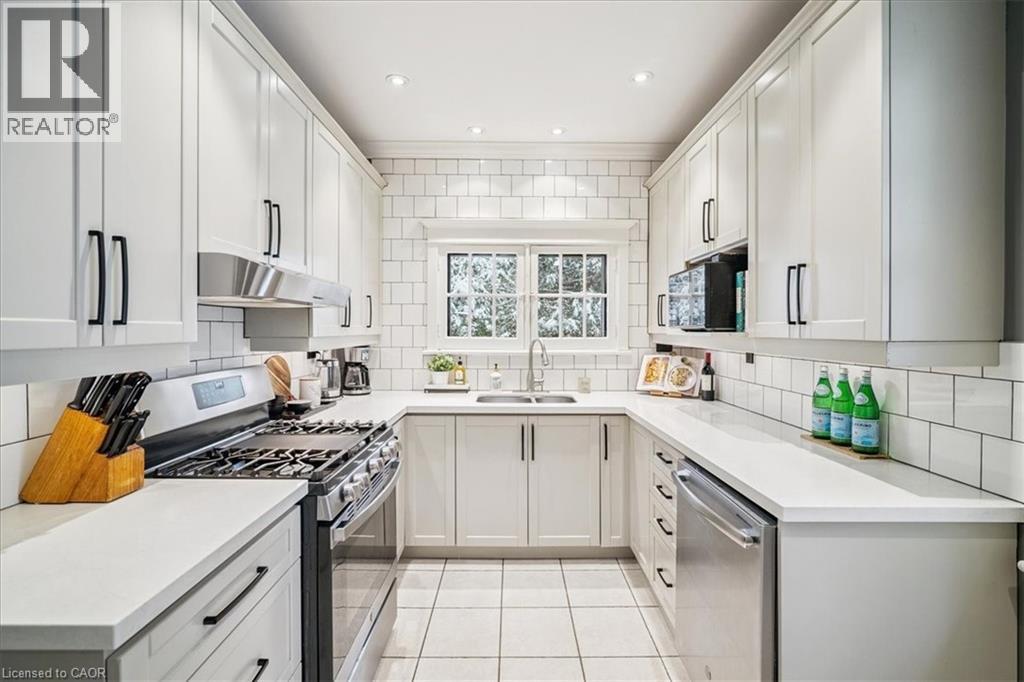 263 Hart Avenue, Burlington, Ontario  L7N 1P3 - Photo 13 - 40804733