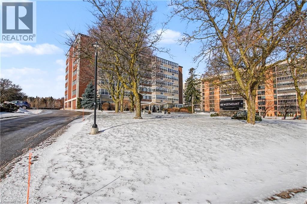 45 Westmount Road N Unit# 202, Waterloo, Ontario  N2L 2R3 - Photo 2 - 40813343