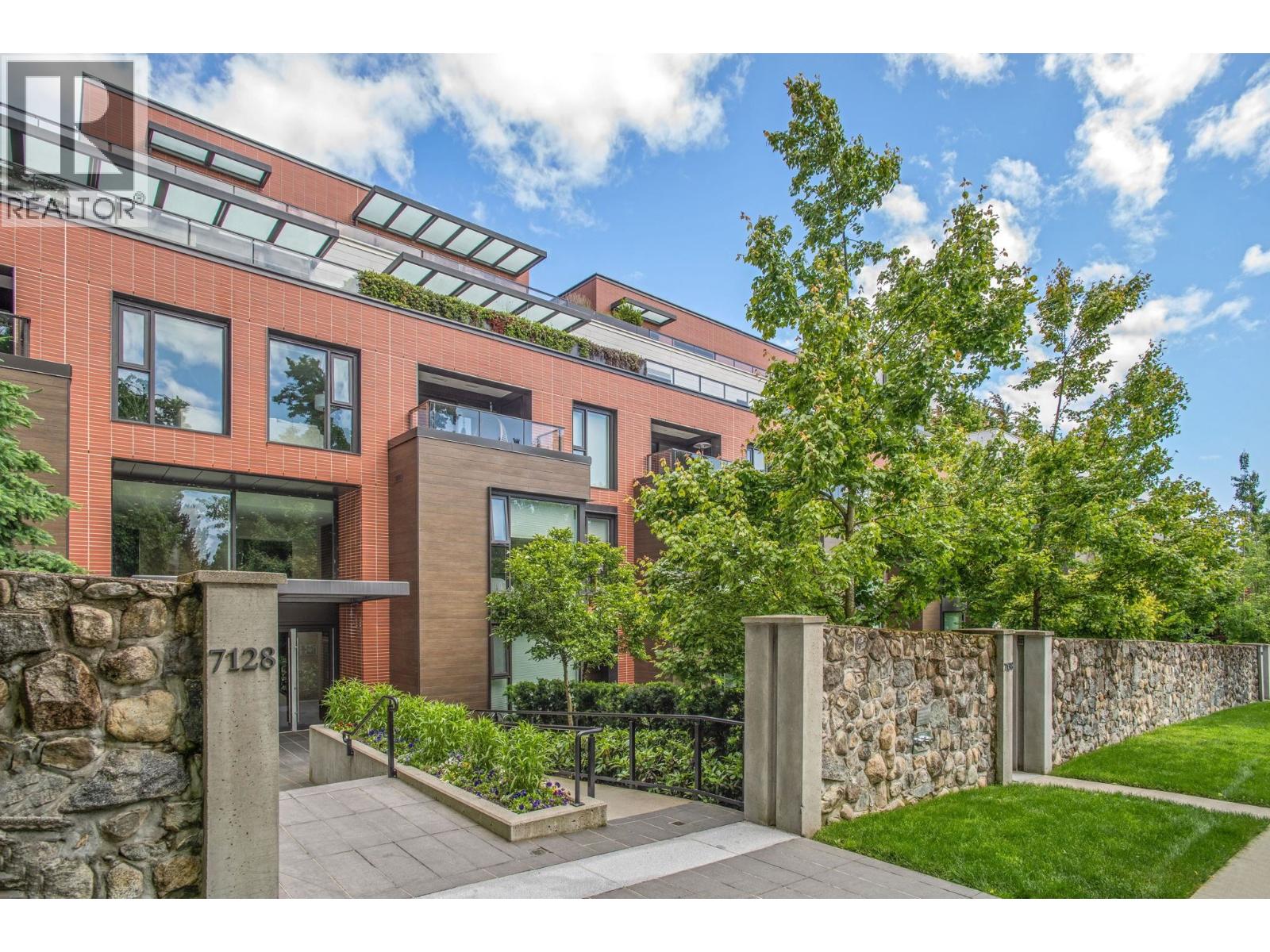 304 7128 Adera Street, Vancouver, British Columbia V6P 0H6 - Photo 1 - R3112259