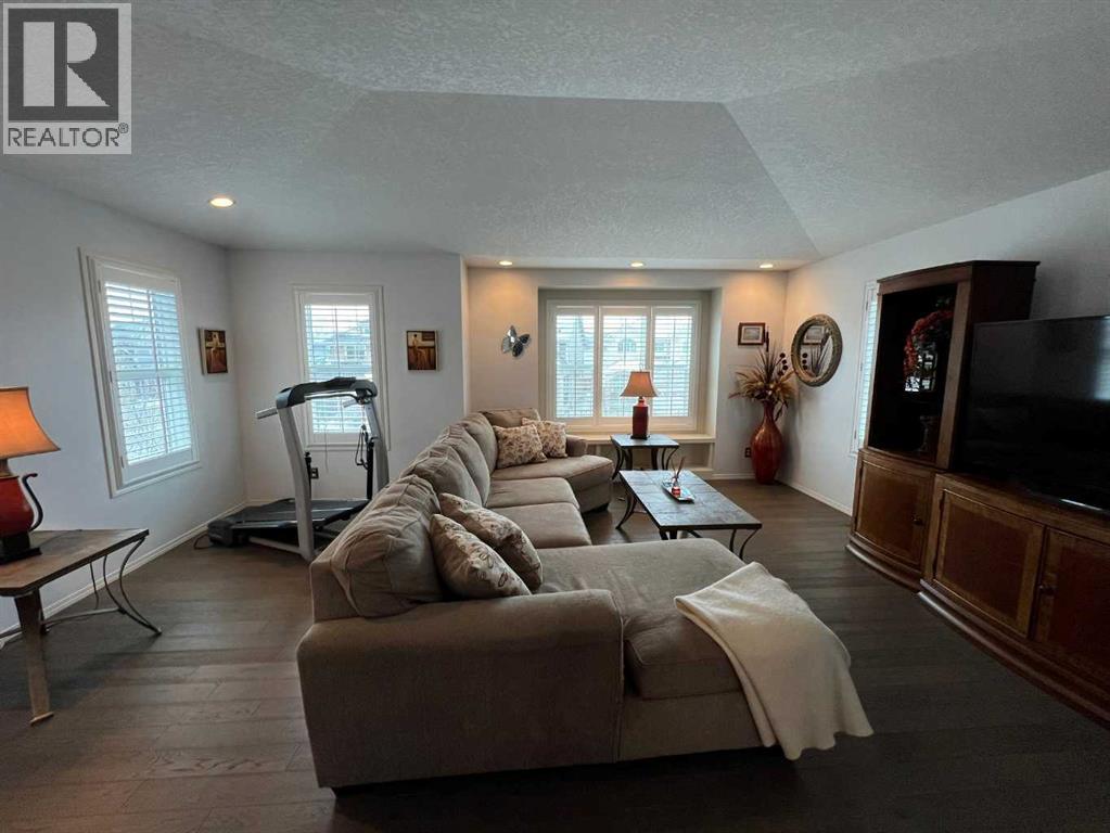 223 Cranarch Terrace Se, Calgary, Alberta  T3M 1Z2 - Photo 24 - A2288823