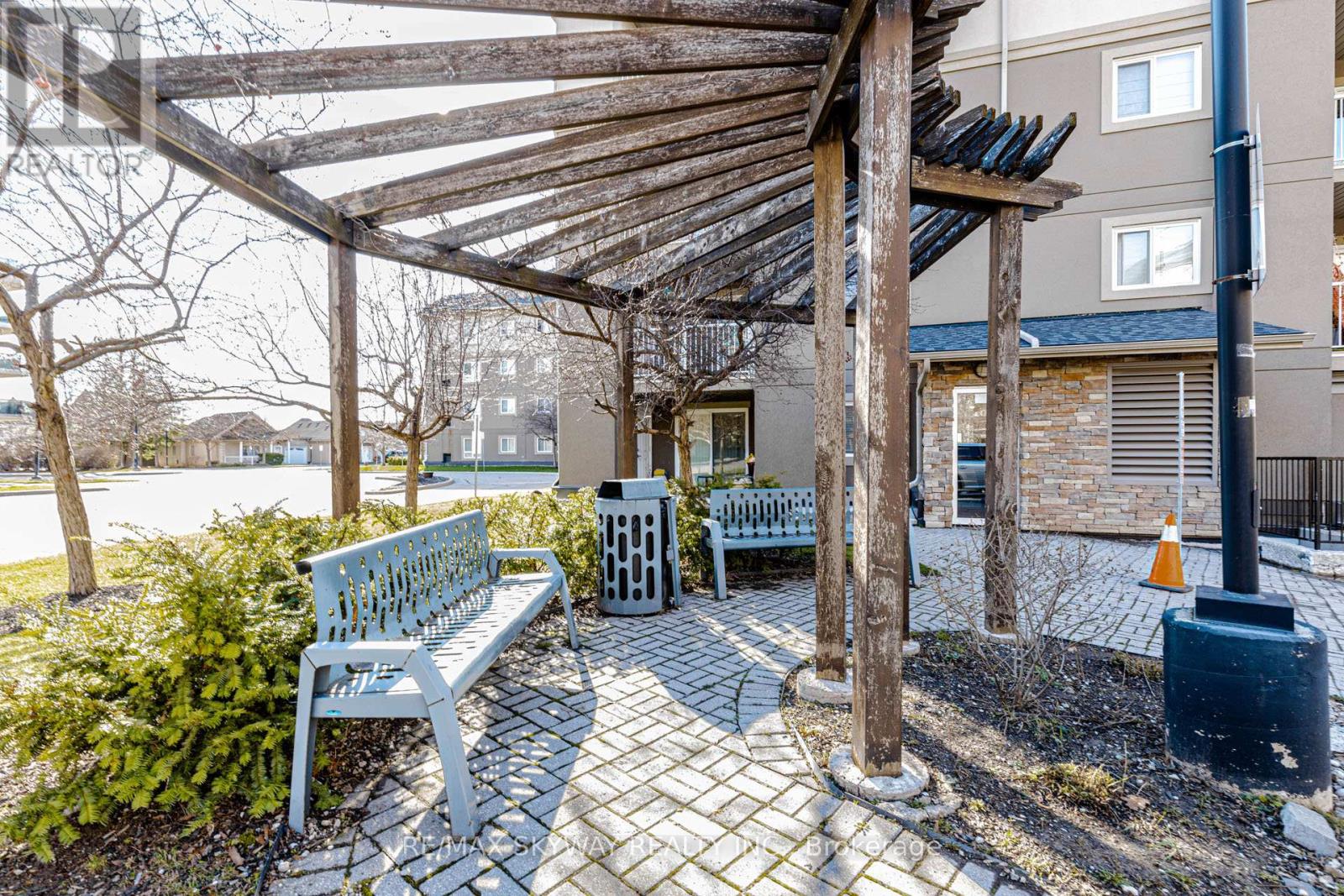 1403 - 8 Dayspring Circle, Brampton, Ontario  L6P 2Z7 - Photo 47 - W13002650