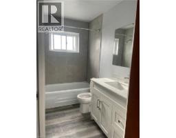 443 HAZEL Street Unit# 14, waterloo, Ontario