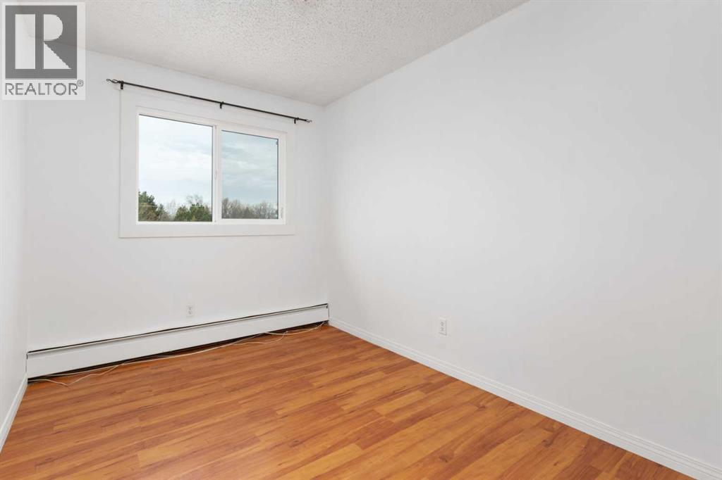 306, 114 Mount Pleasant Drive, Camrose, Alberta  t4V 2M7 - Photo 11 - A2285808