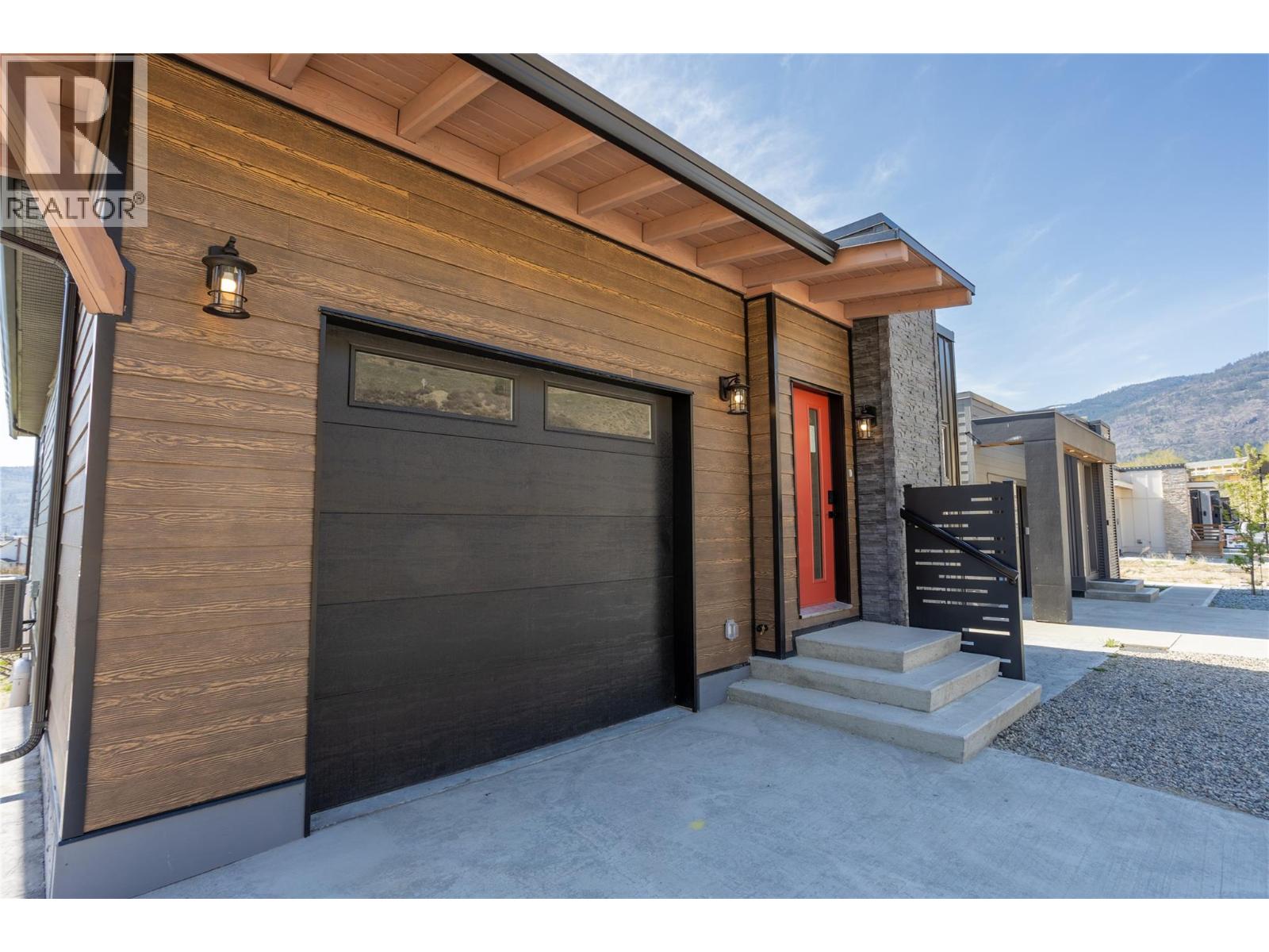 1217 Copper Road, Oliver, British Columbia  V0H 1T5 - Photo 4 - 10377945