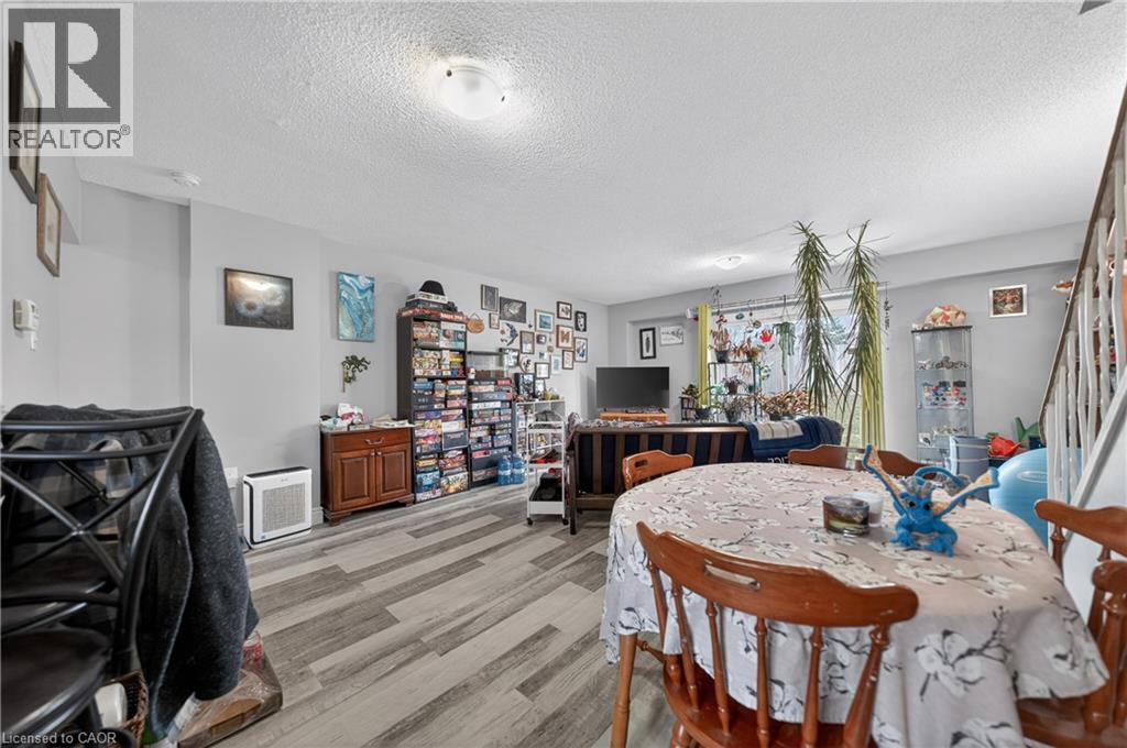 144 Jansen Avenue Unit# 10, Kitchener, Ontario  N2A 2L7 - Photo 10 - 40820361