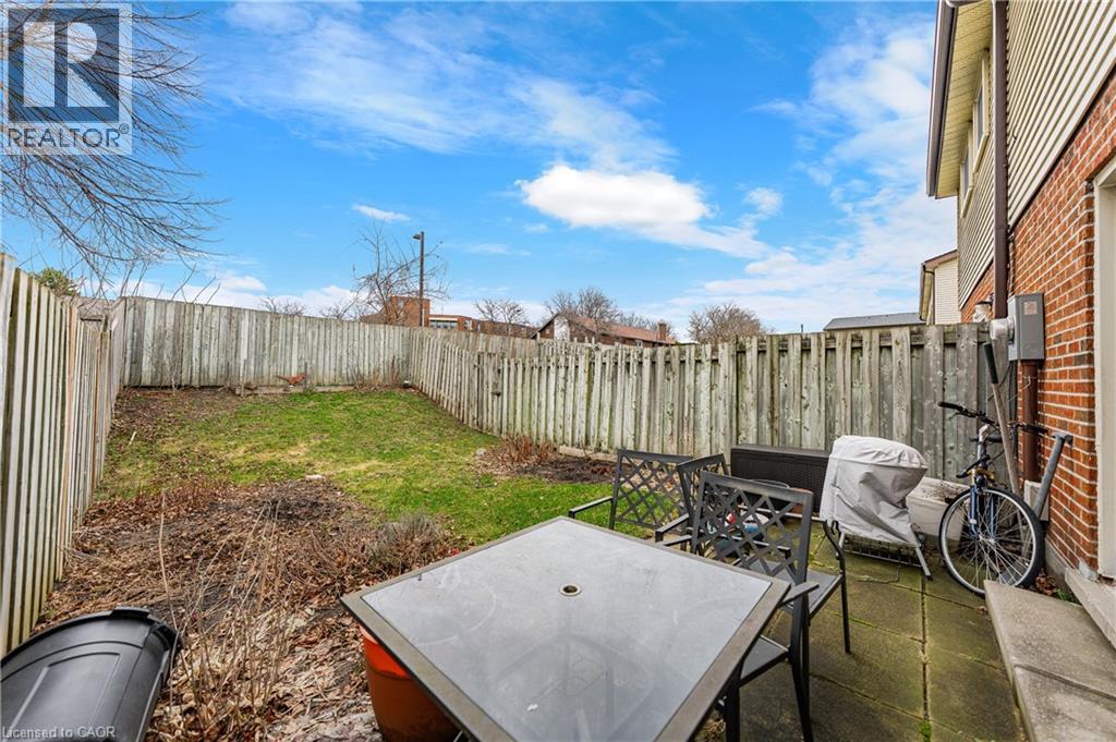 144 Jansen Avenue Unit# 10, Kitchener, Ontario  N2A 2L7 - Photo 13 - 40820361