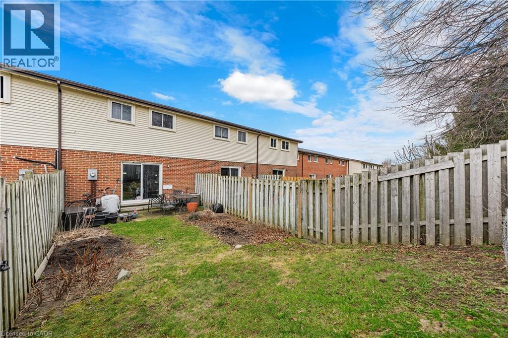 144 Jansen Avenue Unit# 10, Kitchener, Ontario  N2A 2L7 - Photo 15 - 40820361
