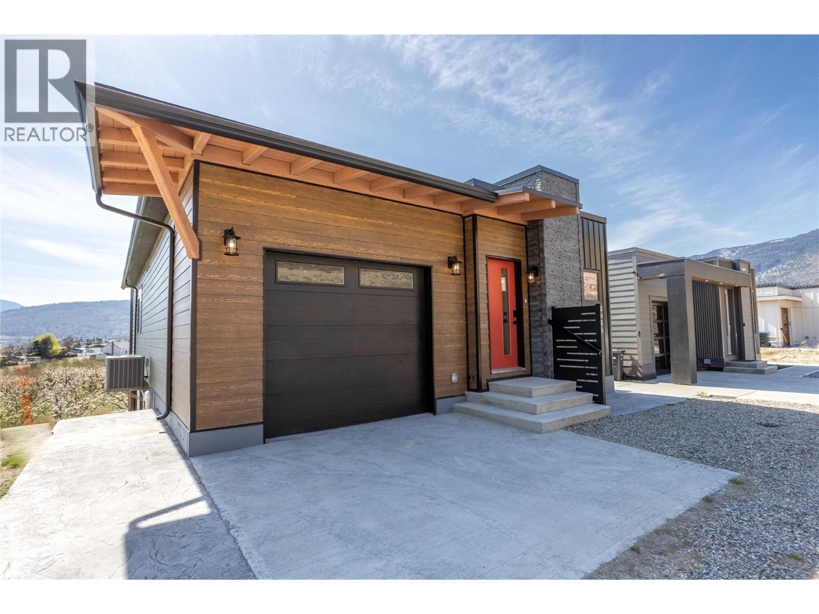 1217 Copper Road, Oliver, British Columbia  V0H 1T5 - Photo 3 - 10377945