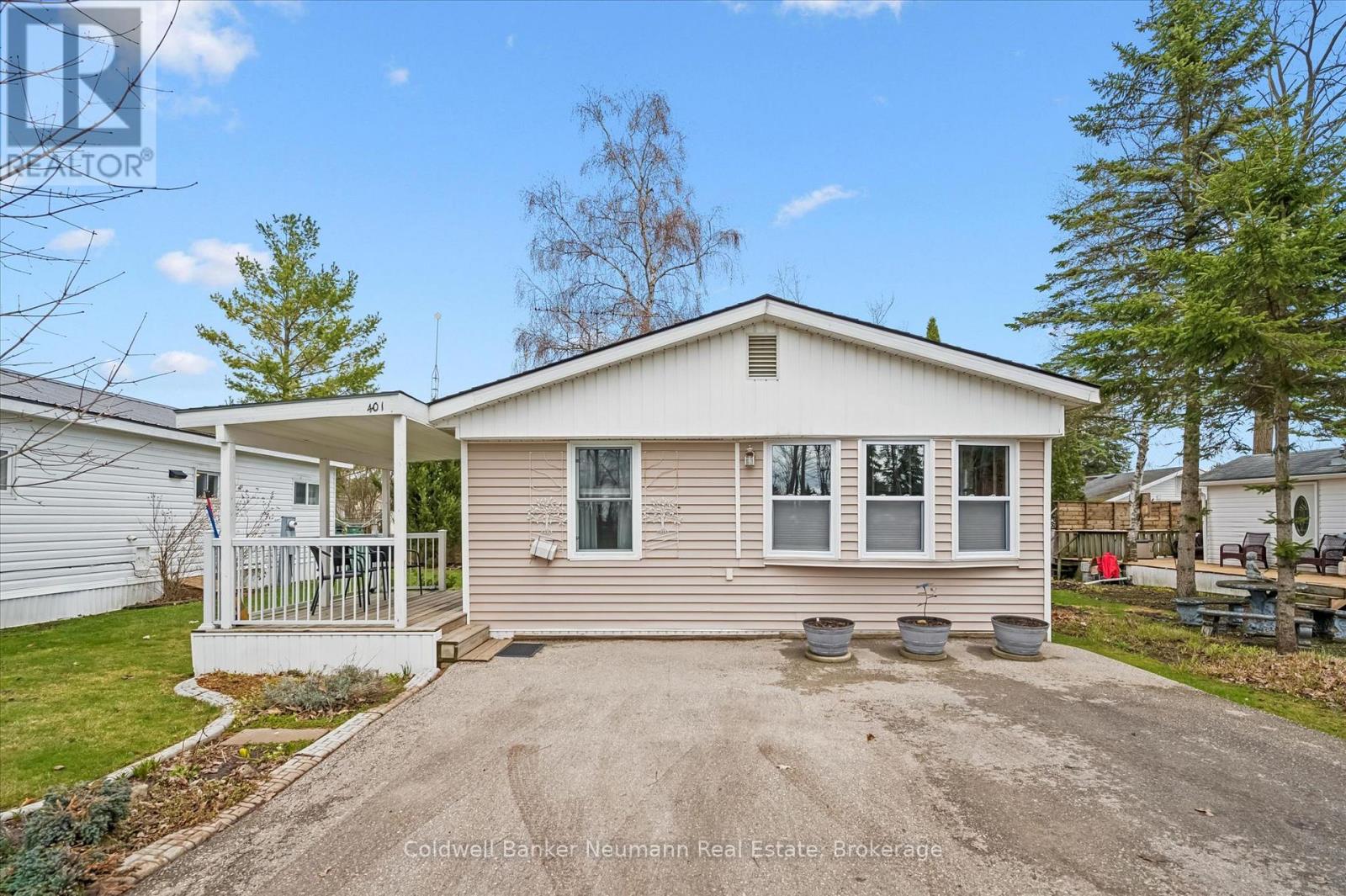 401 TEAK TRAIL, Centre Wellington, Ontario