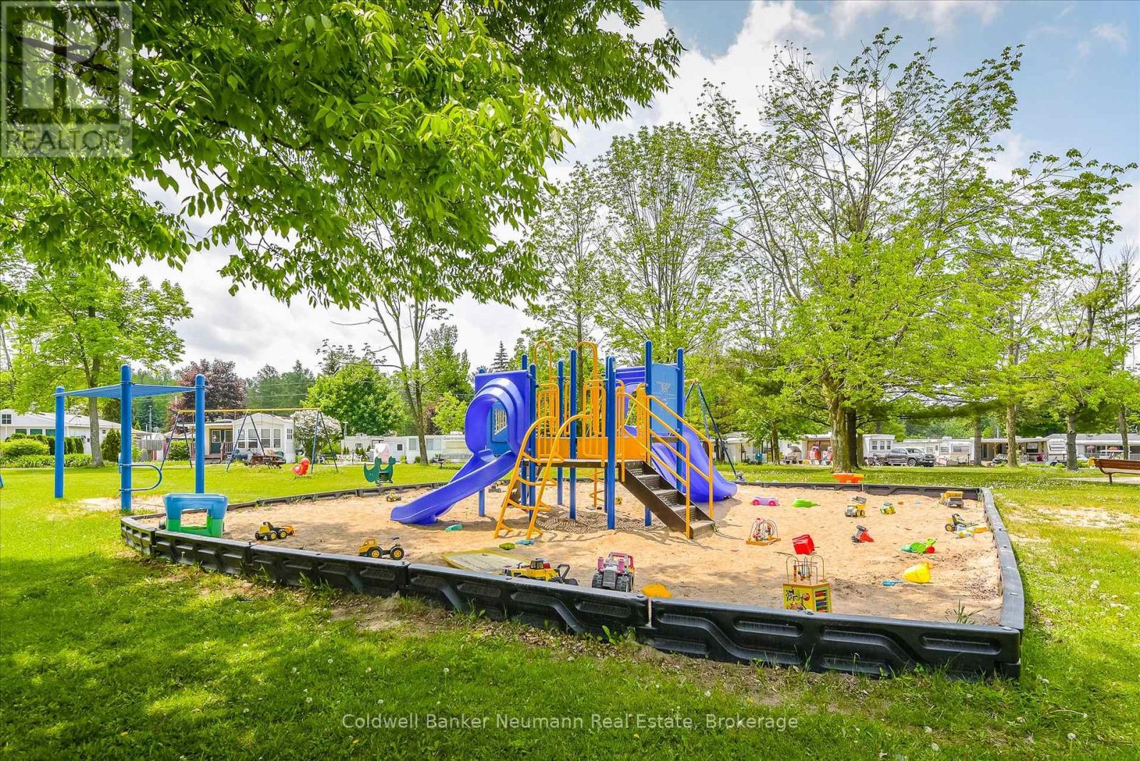 401 Teak Trail, Centre Wellington, Ontario  N1M 2W5 - Photo 24 - X13006782