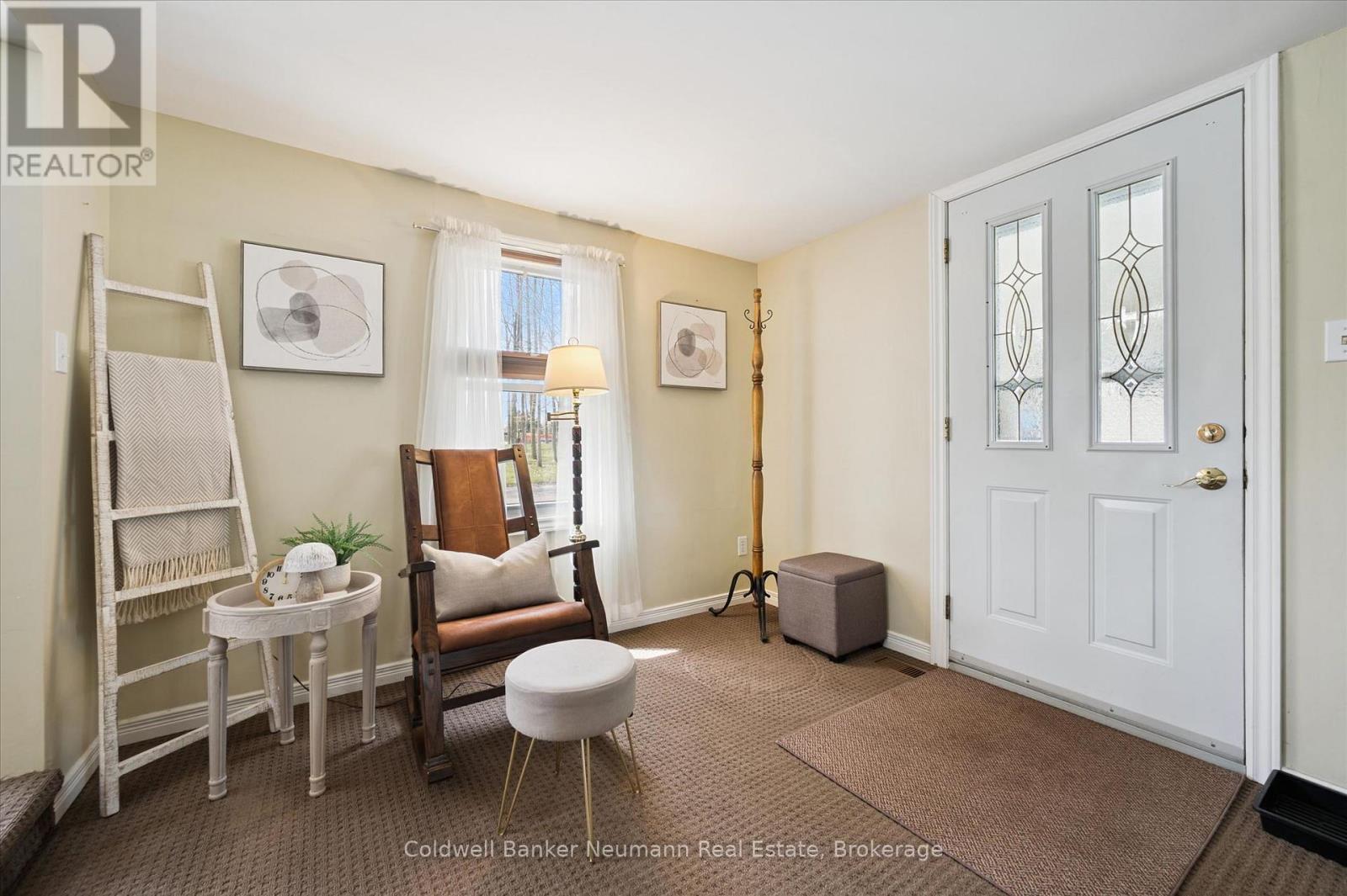 401 Teak Trail, Centre Wellington, Ontario  N1M 2W5 - Photo 4 - X13006782