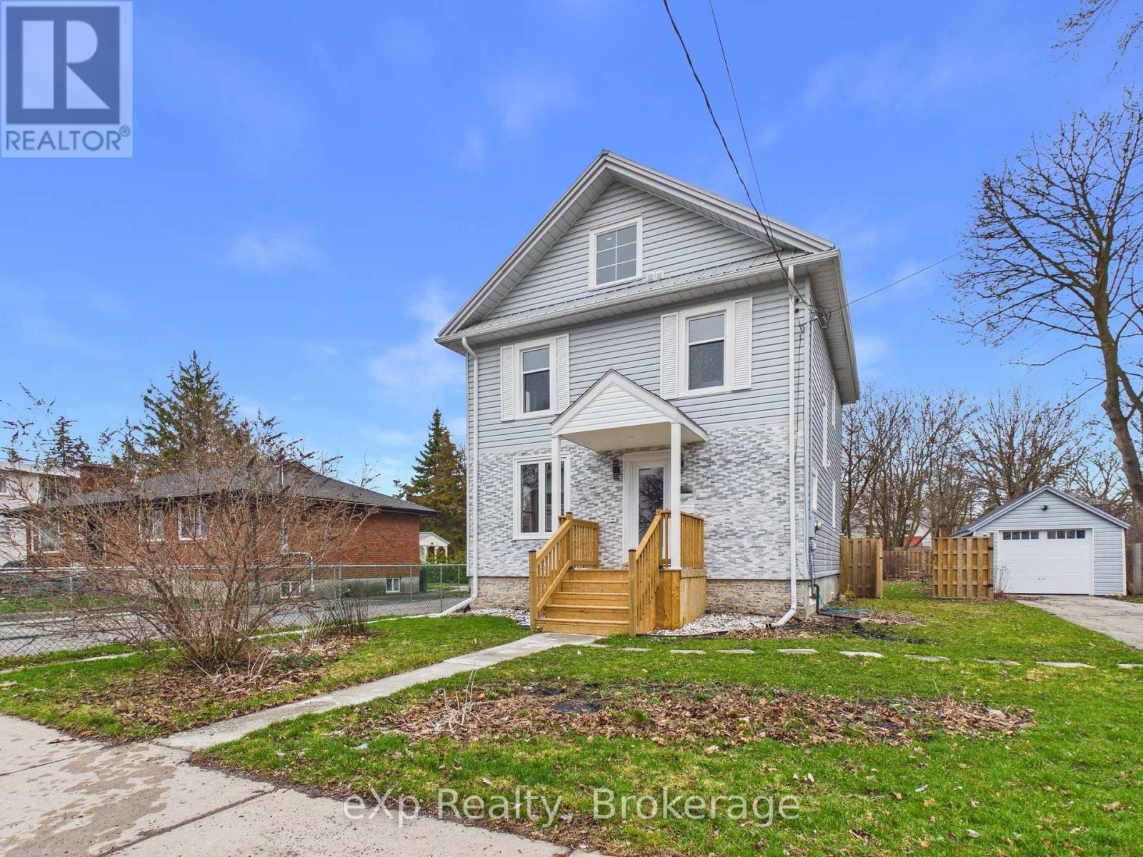 276 Foster Avenue, Belleville, Ontario  K8N 3R5 - Photo 2 - X13006854