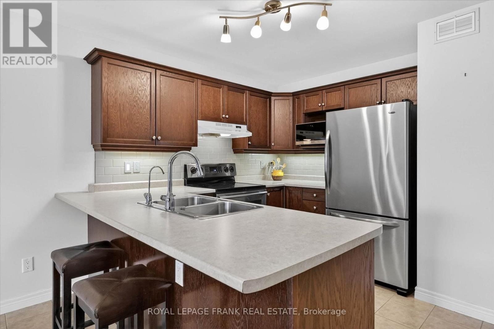 774 Hargrove Trail, Peterborough, Ontario  K9L 0B6 - Photo 6 - X13006858