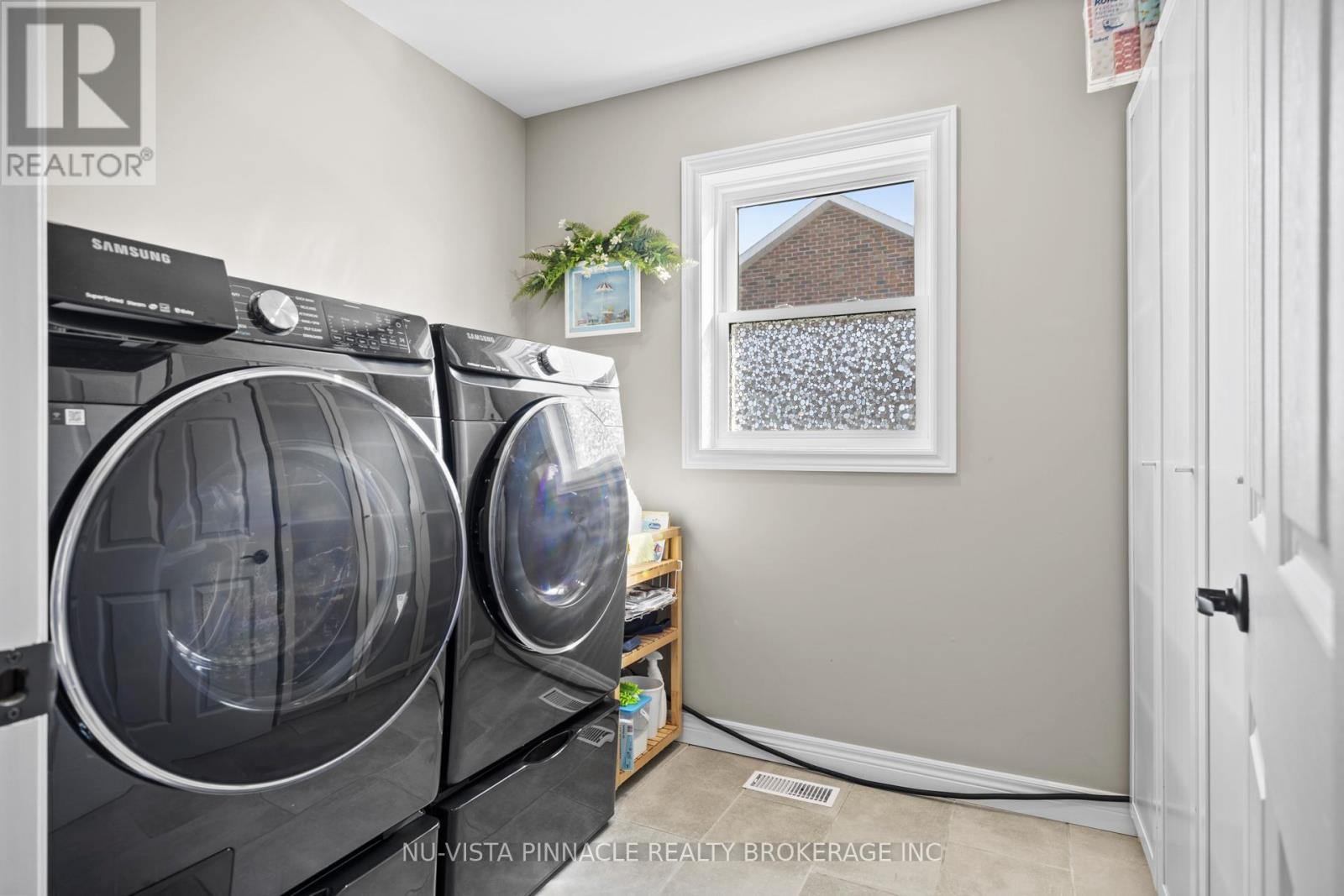 3864 St Clair Parkway, St. Clair, Ontario  N0P 2B0 - Photo 21 - X13006864