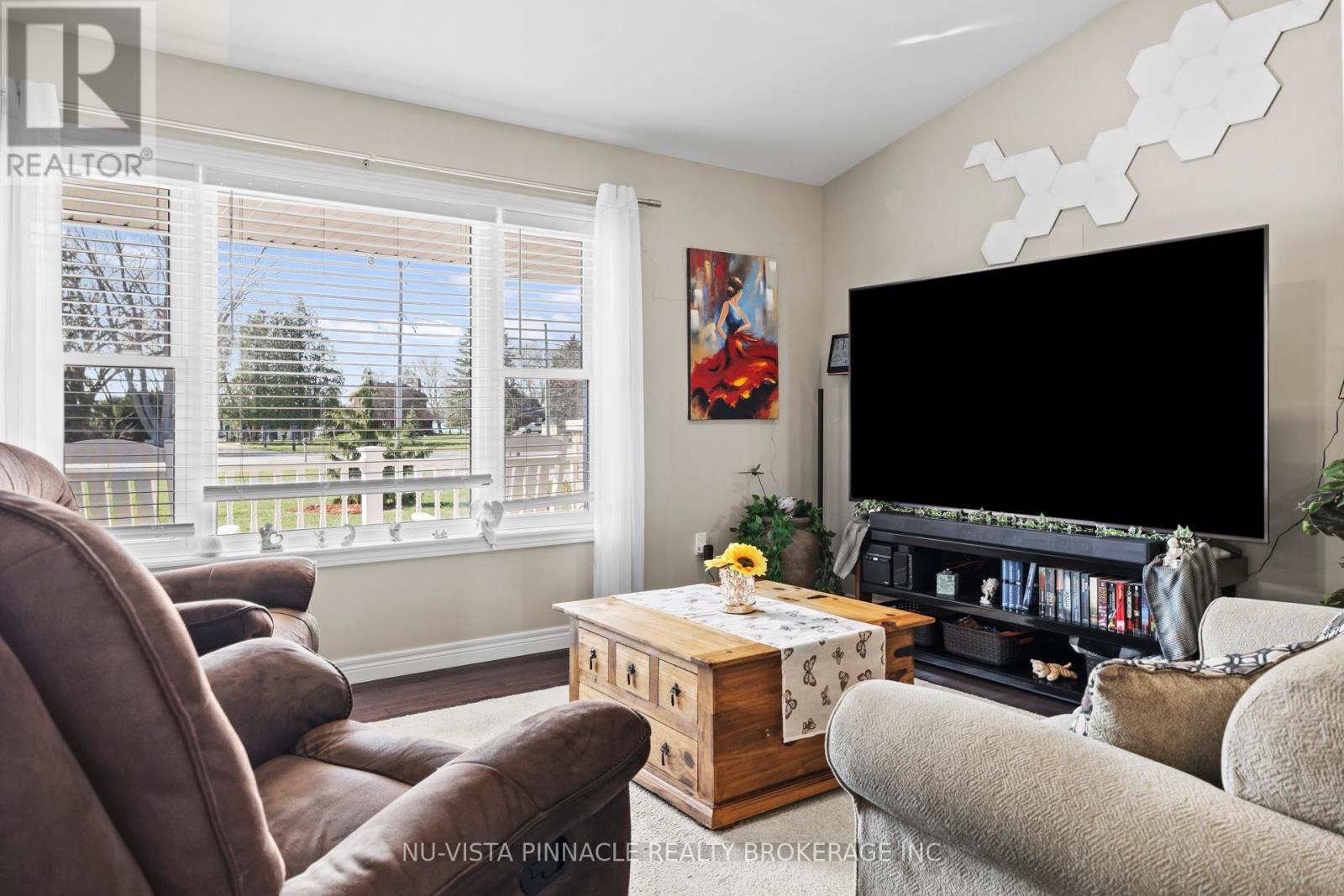 3864 St Clair Parkway, St. Clair, Ontario  N0P 2B0 - Photo 8 - X13006864