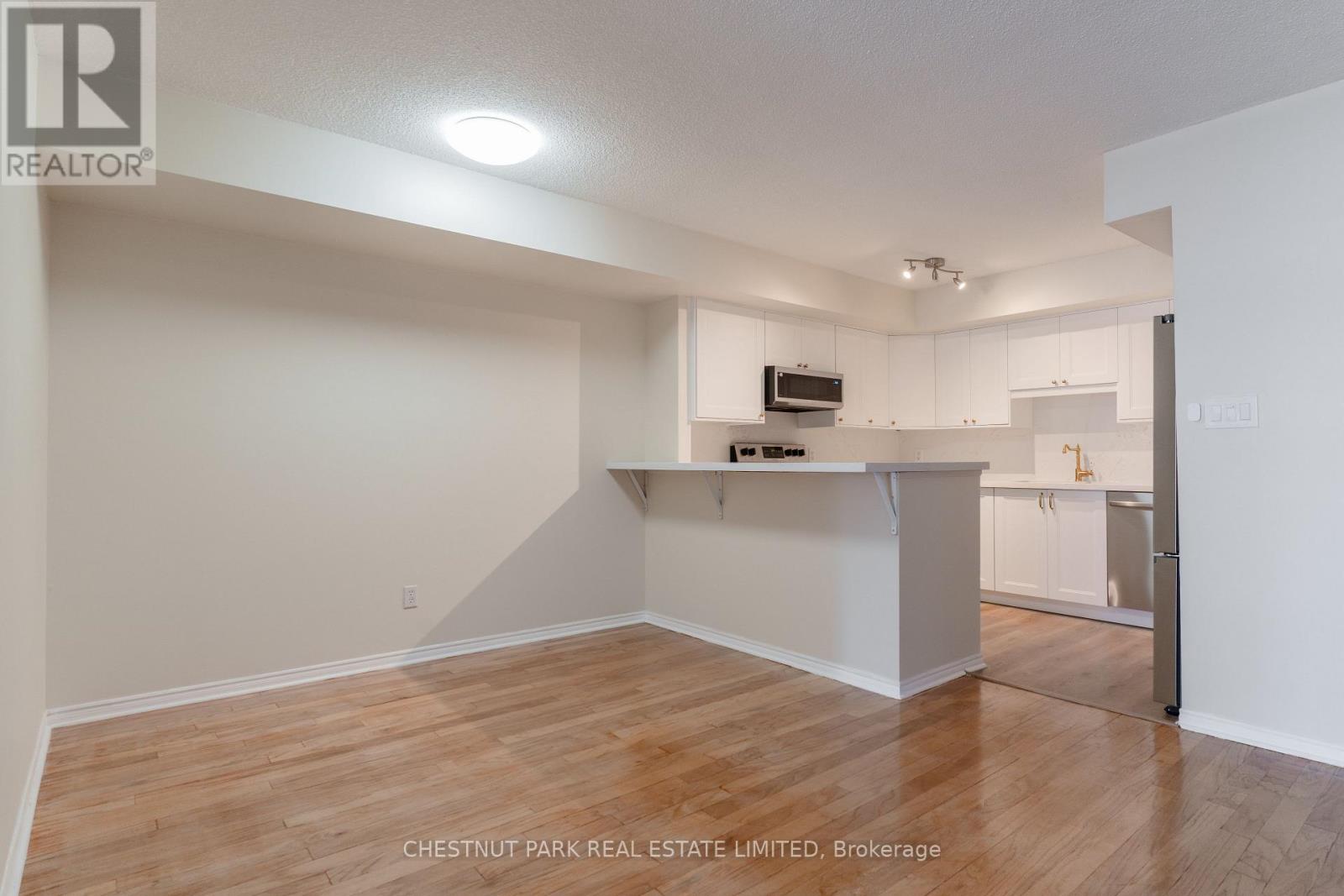 2107 - 25 The Esplanade, Toronto, Ontario  M5E 1W5 - Photo 12 - C13006764