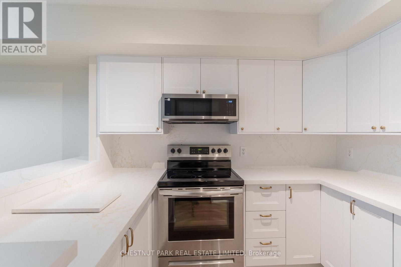 2107 - 25 The Esplanade, Toronto, Ontario  M5E 1W5 - Photo 16 - C13006764