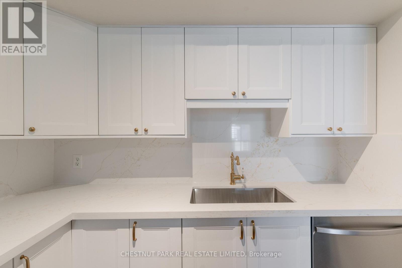 2107 - 25 The Esplanade, Toronto, Ontario  M5E 1W5 - Photo 18 - C13006764