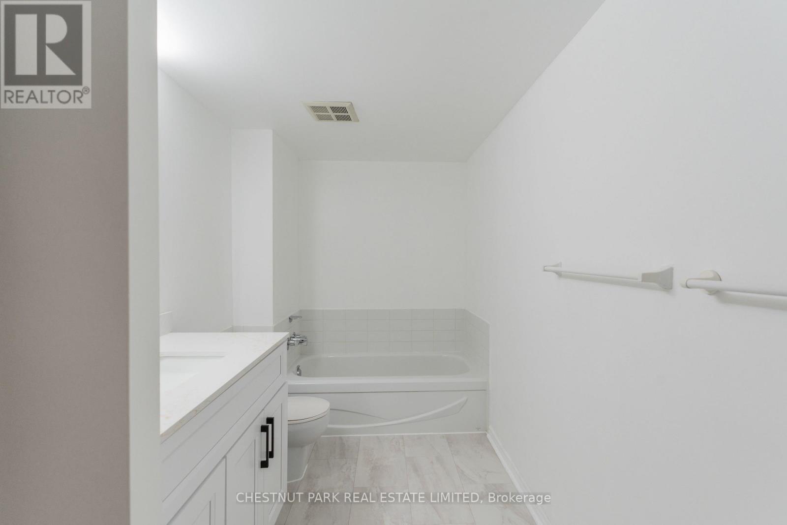 2107 - 25 The Esplanade, Toronto, Ontario  M5E 1W5 - Photo 25 - C13006764