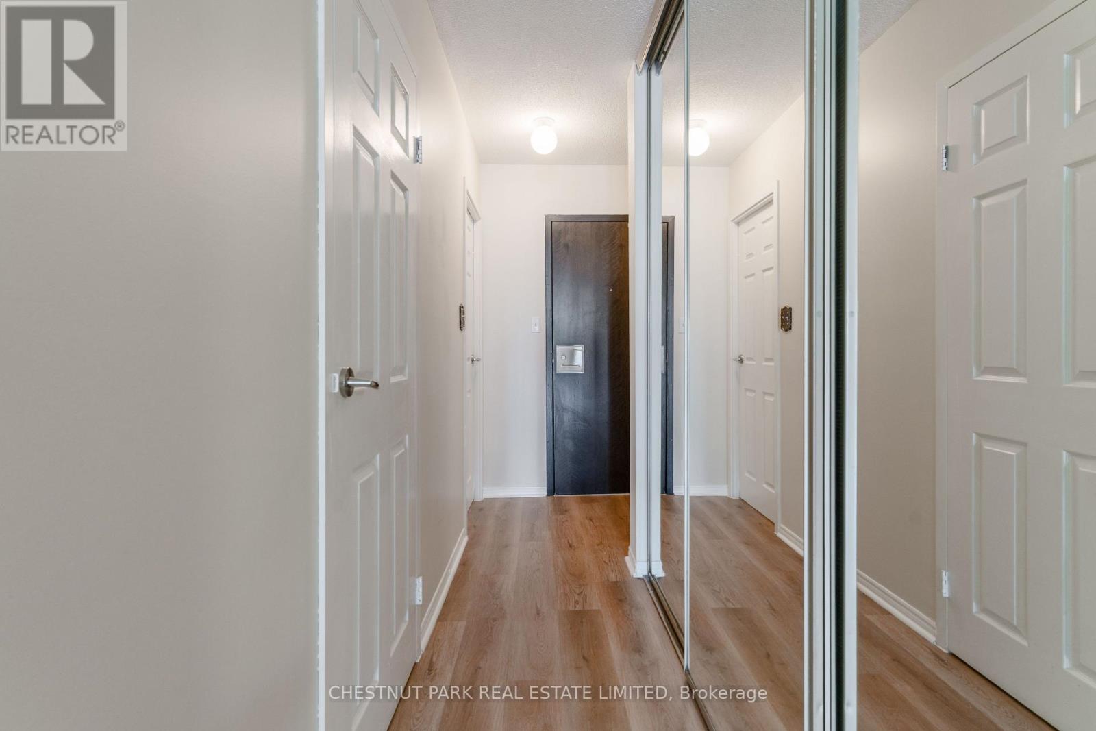 2107 - 25 The Esplanade, Toronto, Ontario  M5E 1W5 - Photo 7 - C13006764