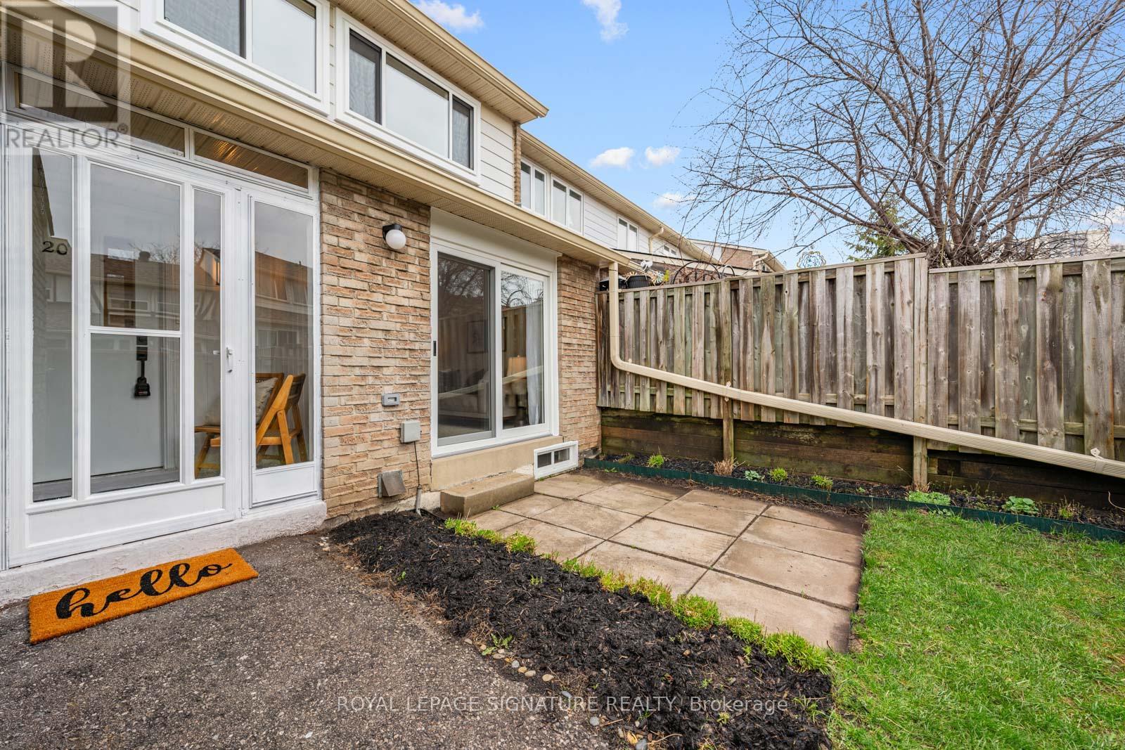 20 Crest Fern Way, Toronto, Ontario  M2J 4M2 - Photo 3 - C13006800