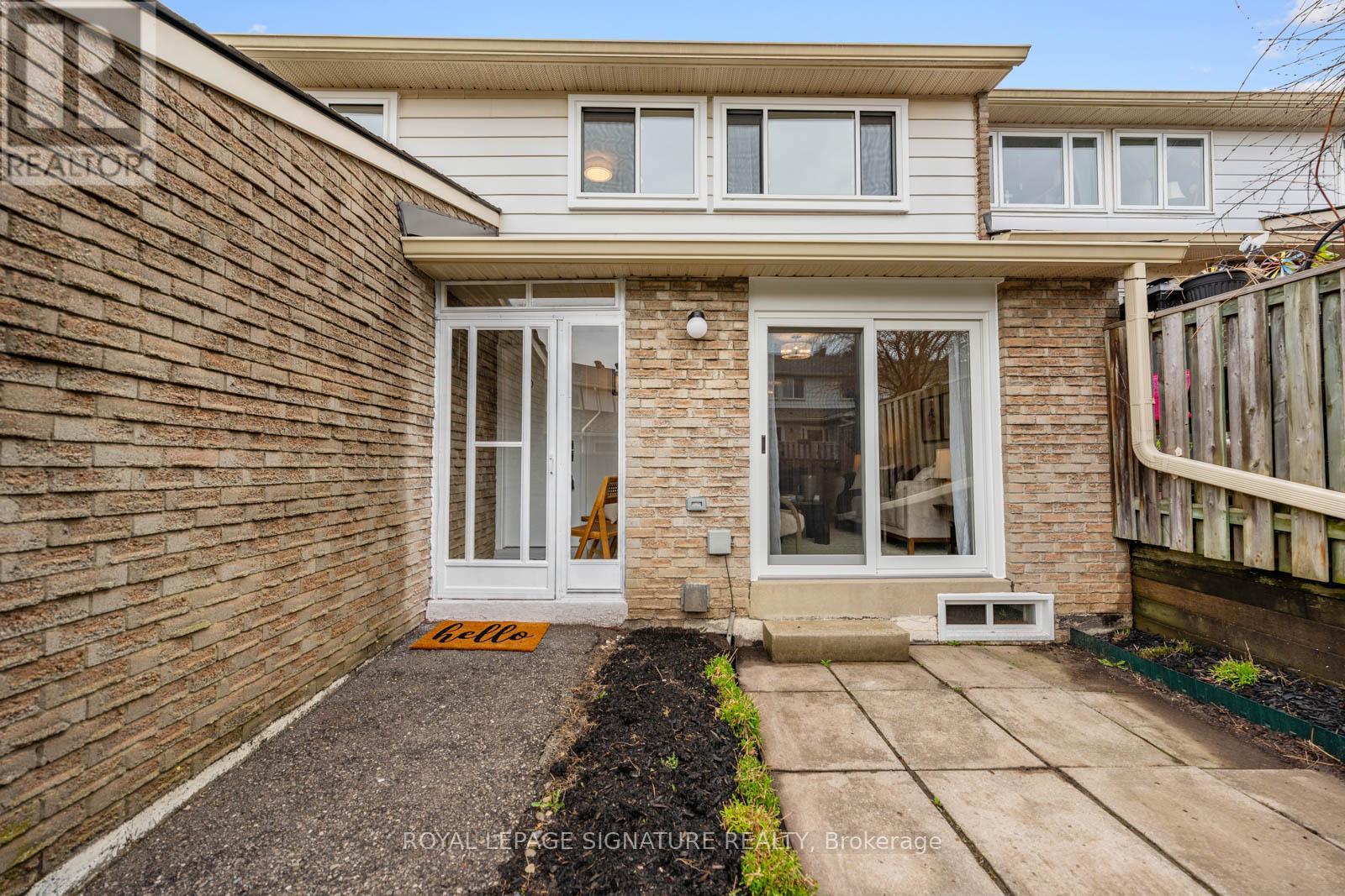 20 Crest Fern Way, Toronto, Ontario  M2J 4M2 - Photo 4 - C13006800