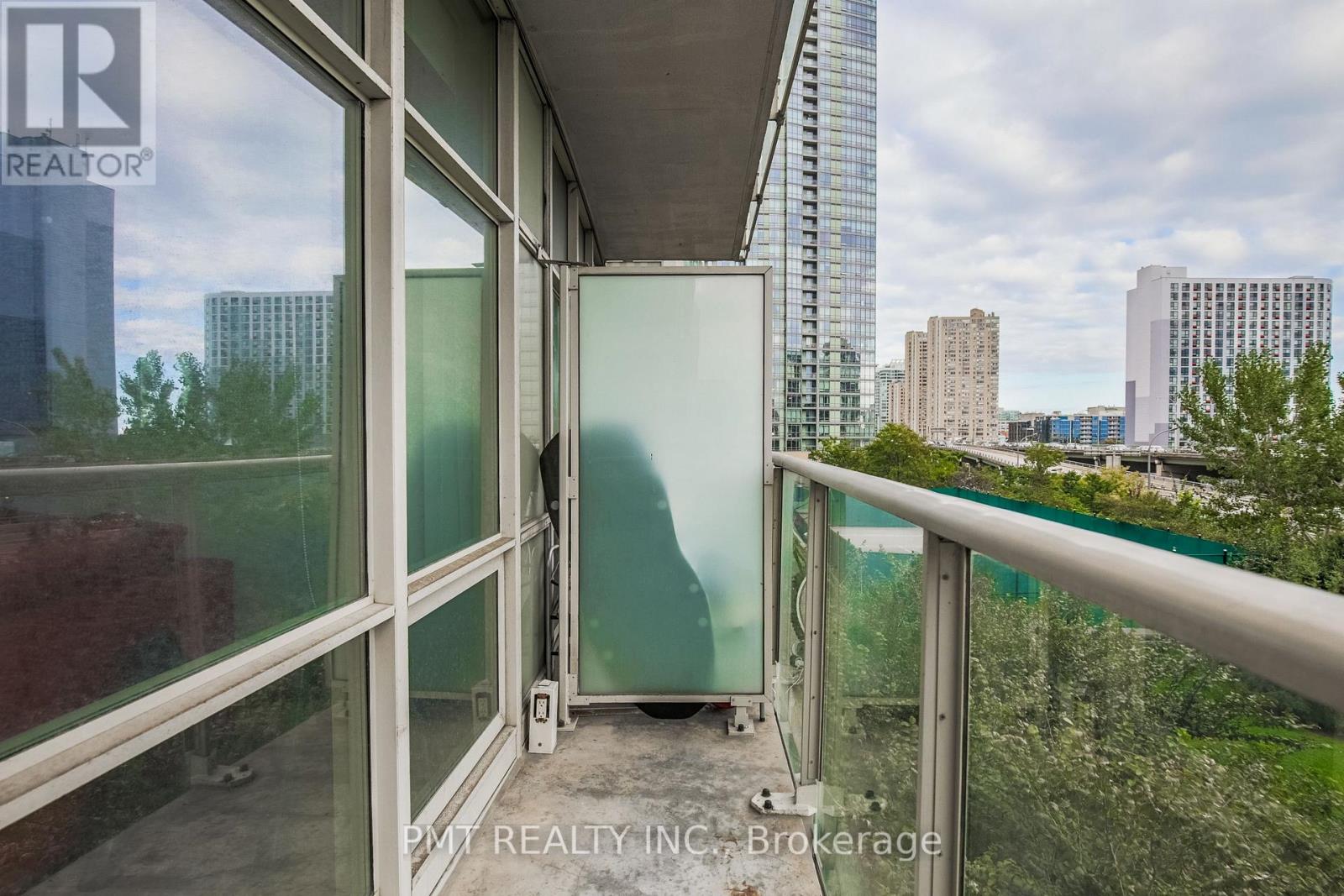 311 - 35 Mariner Terrace, Toronto, Ontario  M5V 3V9 - Photo 16 - C13006840