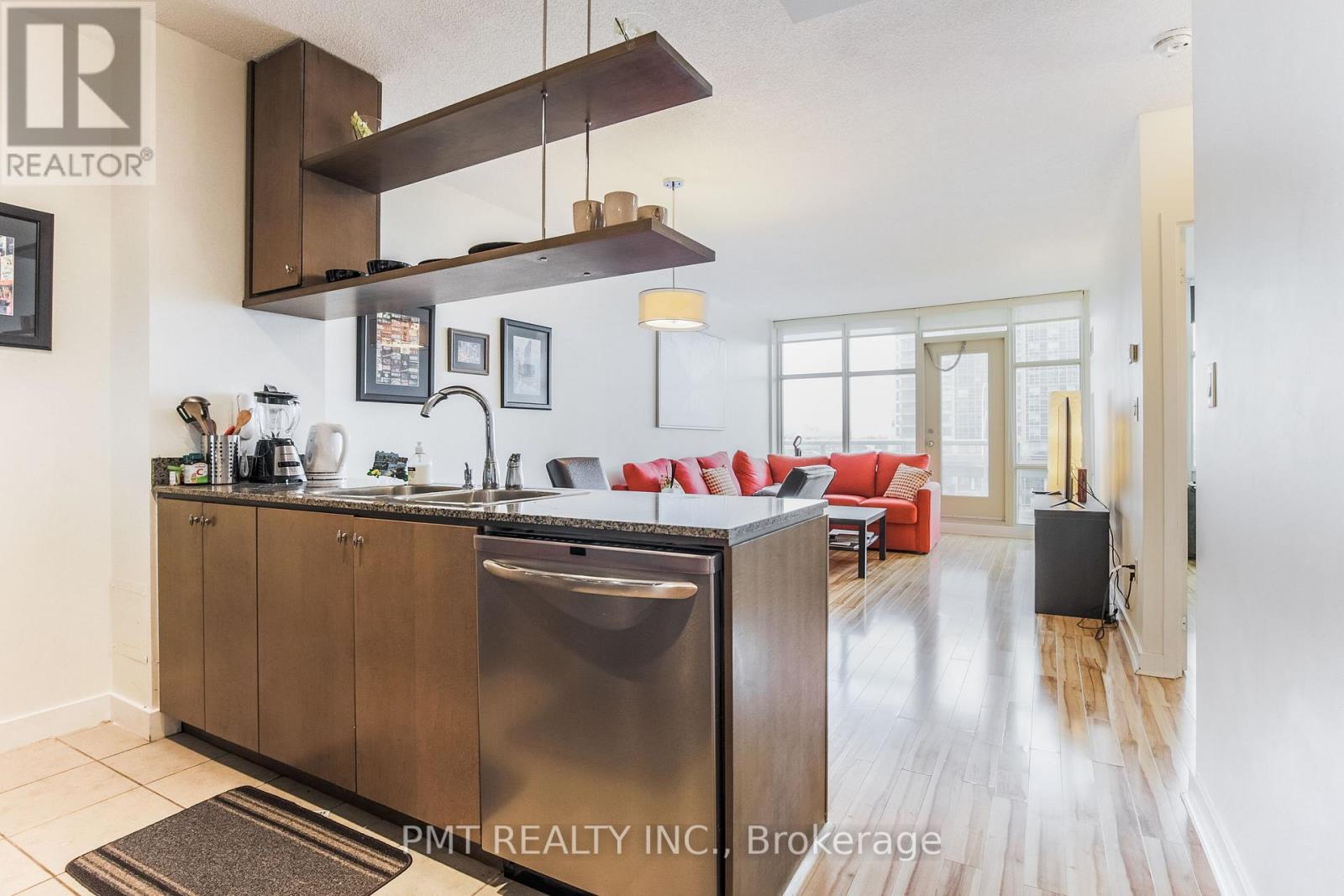 311 - 35 Mariner Terrace, Toronto, Ontario  M5V 3V9 - Photo 4 - C13006840