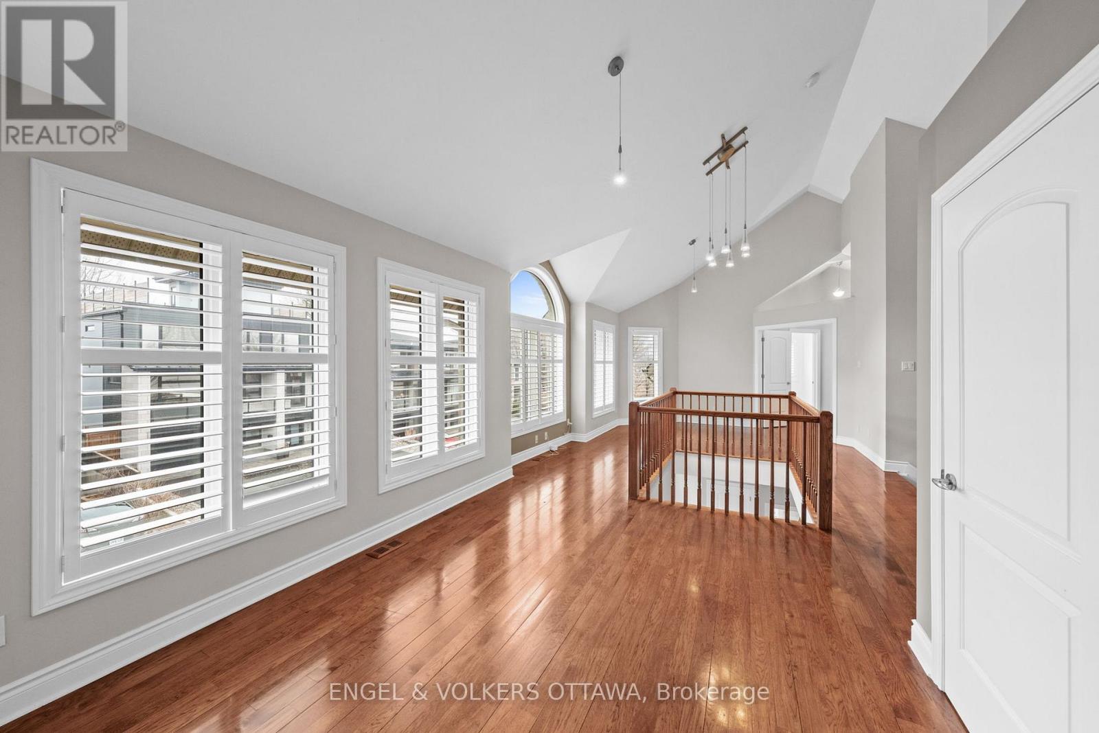 249 Atlantis Avenue, Ottawa, Ontario  K2A 1X9 - Photo 14 - X13006750