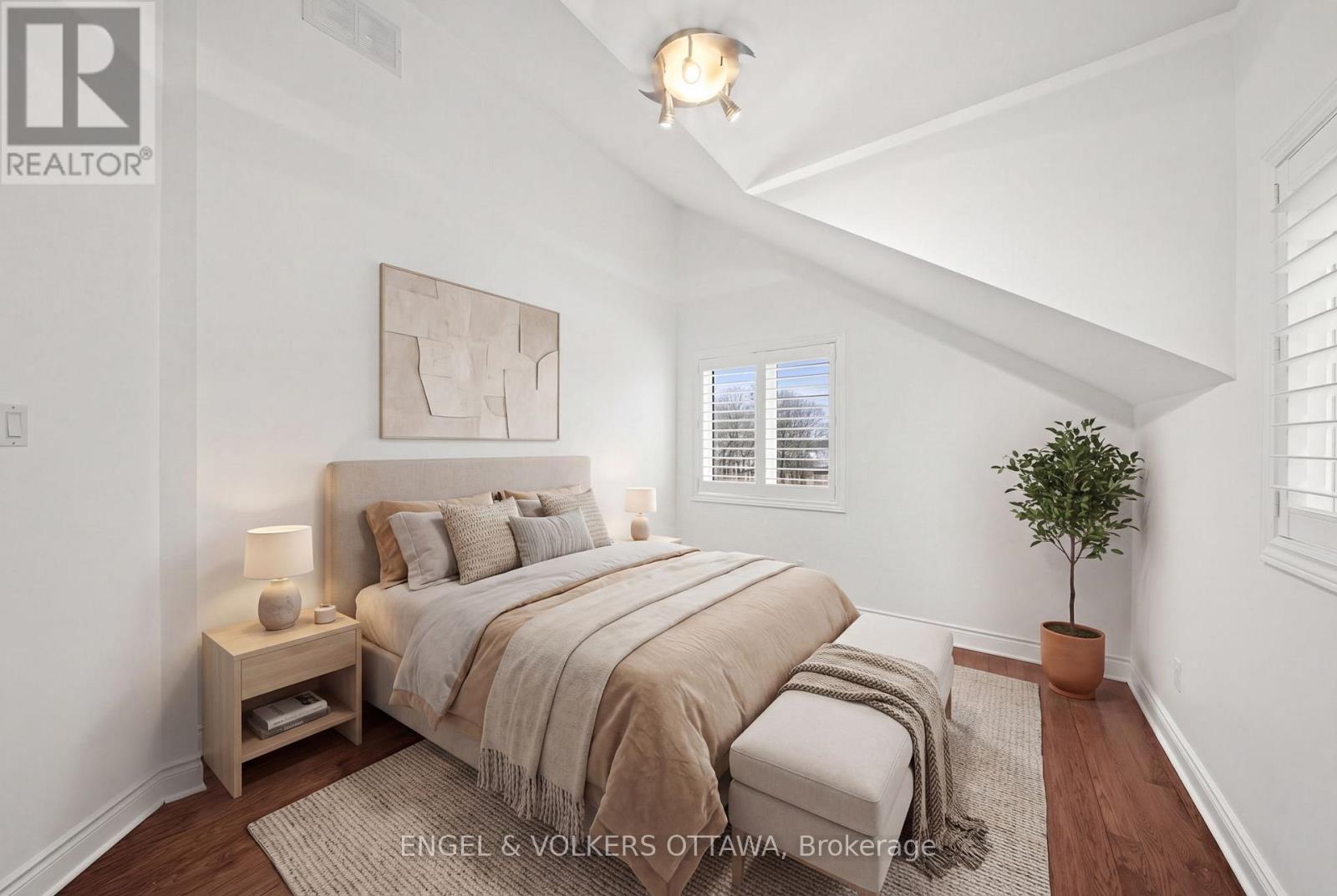 249 Atlantis Avenue, Ottawa, Ontario  K2A 1X9 - Photo 21 - X13006750