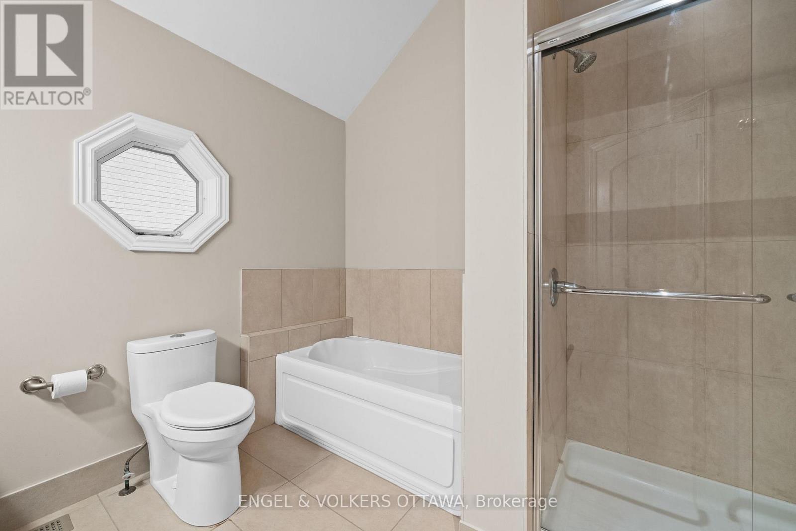 249 Atlantis Avenue, Ottawa, Ontario  K2A 1X9 - Photo 23 - X13006750