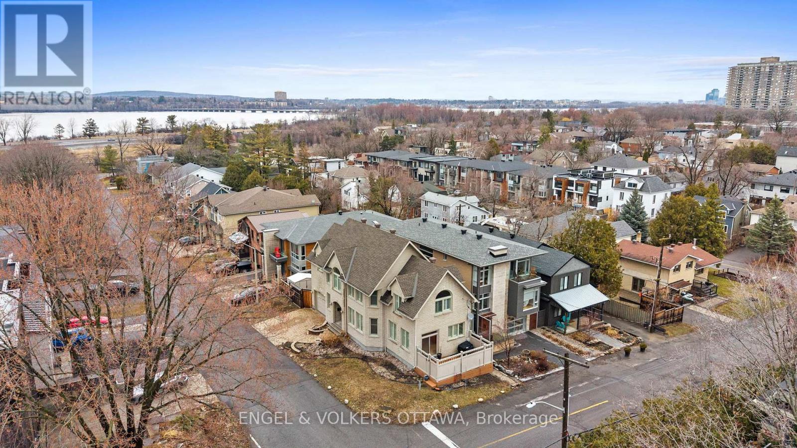 249 Atlantis Avenue, Ottawa, Ontario  K2A 1X9 - Photo 31 - X13006750