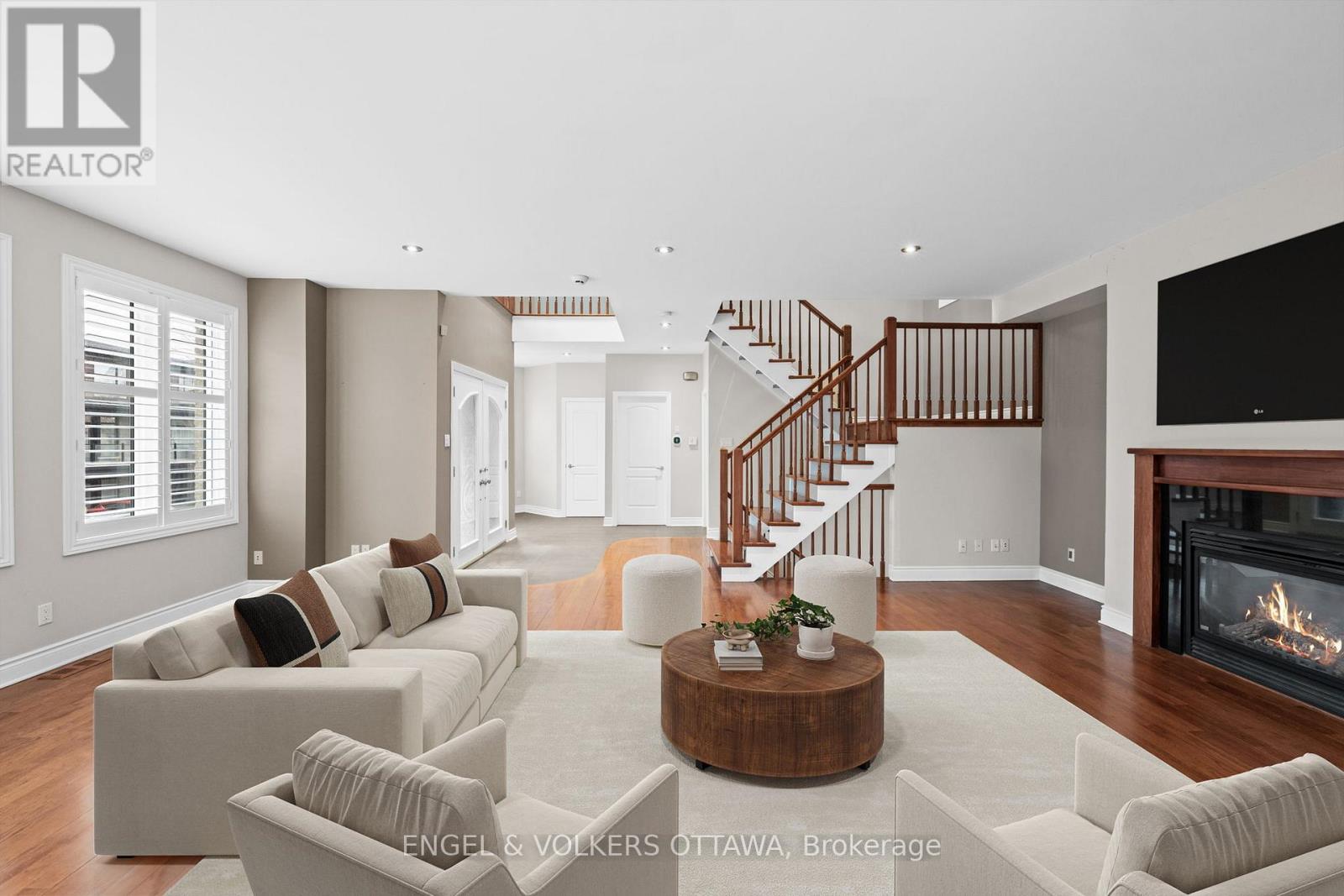 249 Atlantis Avenue, Ottawa, Ontario  K2A 1X9 - Photo 8 - X13006750