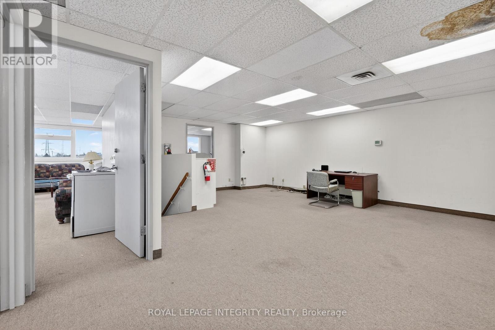 36 - 174 Colonnade Road, Ottawa, Ontario  K2E 7J5 - Photo 12 - X13006824