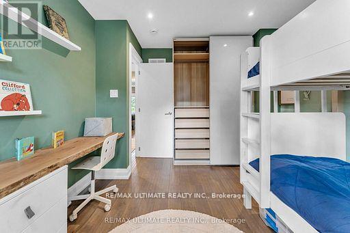 10 Oakdene Crescent, Toronto, Ontario  M4J 4H9 - Photo 29 - E13006822