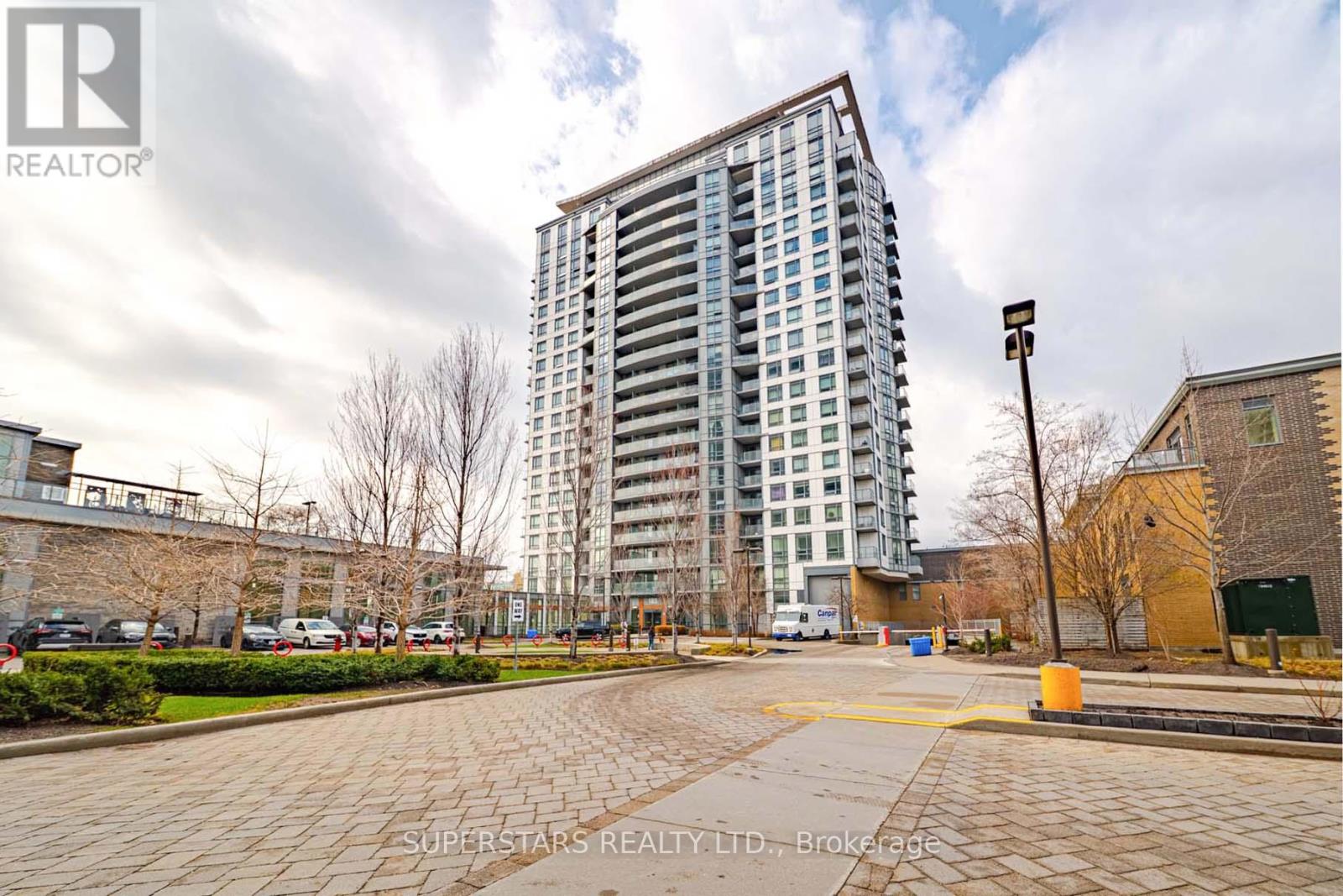 2009(Ph9) - 185 Bonis Avenue, Toronto, Ontario  M1T 0A4 - Photo 1 - E13006866