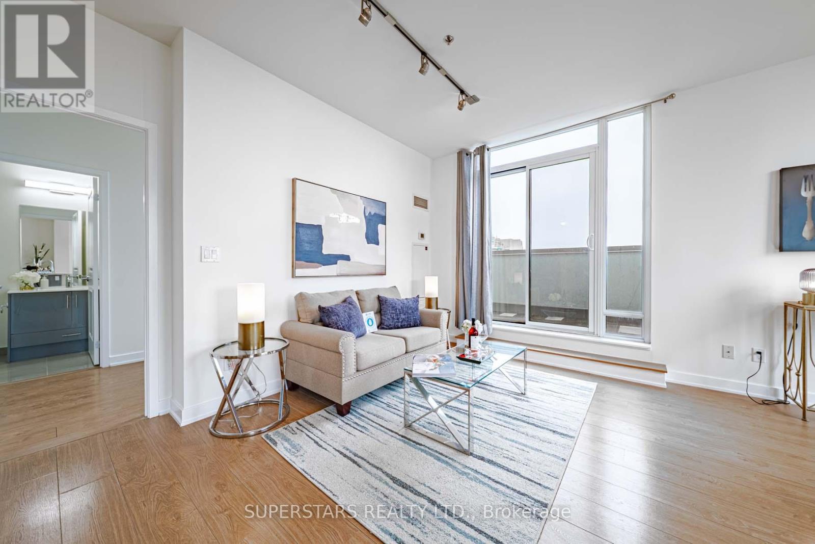 2009(Ph9) - 185 Bonis Avenue, Toronto, Ontario  M1T 0A4 - Photo 12 - E13006866