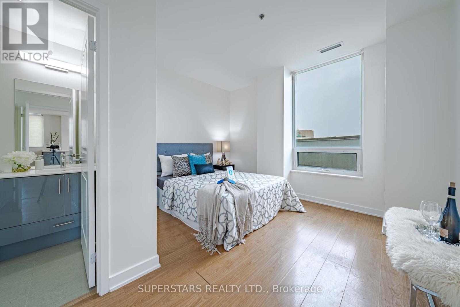 2009(Ph9) - 185 Bonis Avenue, Toronto, Ontario  M1T 0A4 - Photo 17 - E13006866