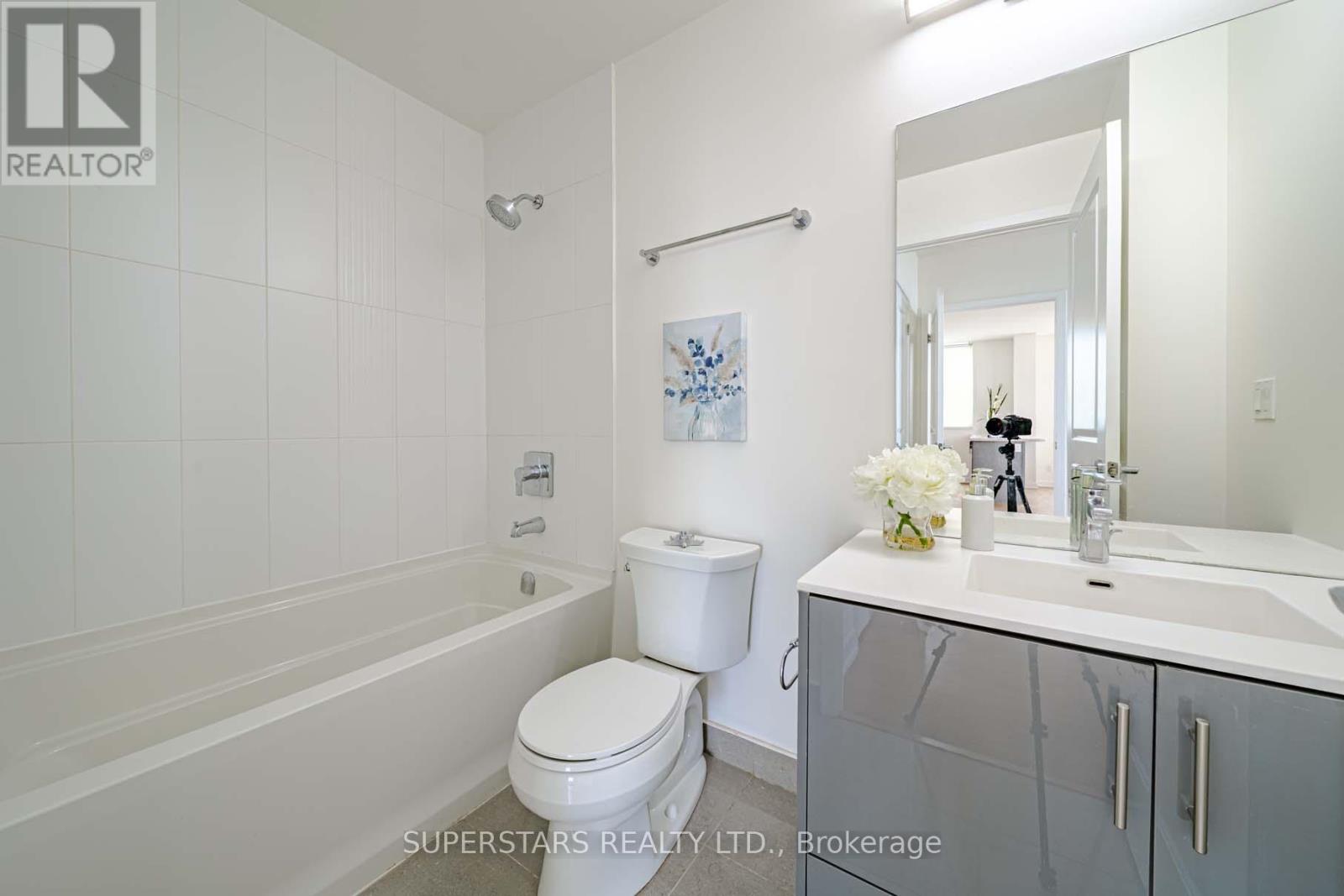 2009(Ph9) - 185 Bonis Avenue, Toronto, Ontario  M1T 0A4 - Photo 18 - E13006866