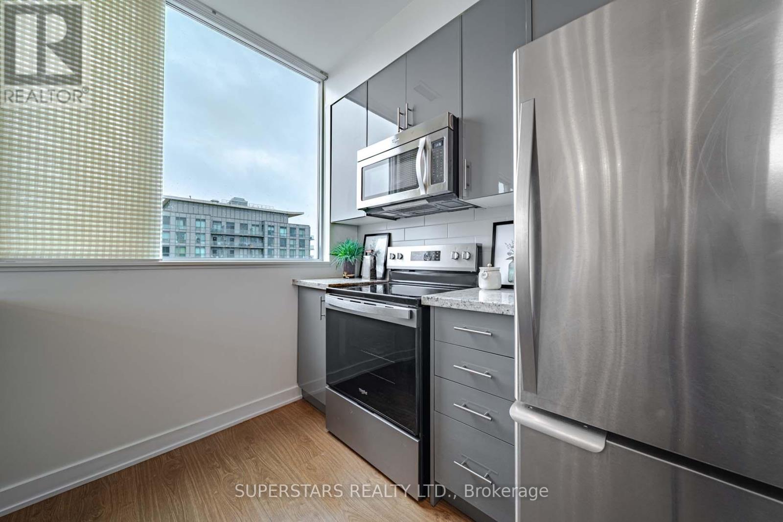 2009(Ph9) - 185 Bonis Avenue, Toronto, Ontario  M1T 0A4 - Photo 5 - E13006866