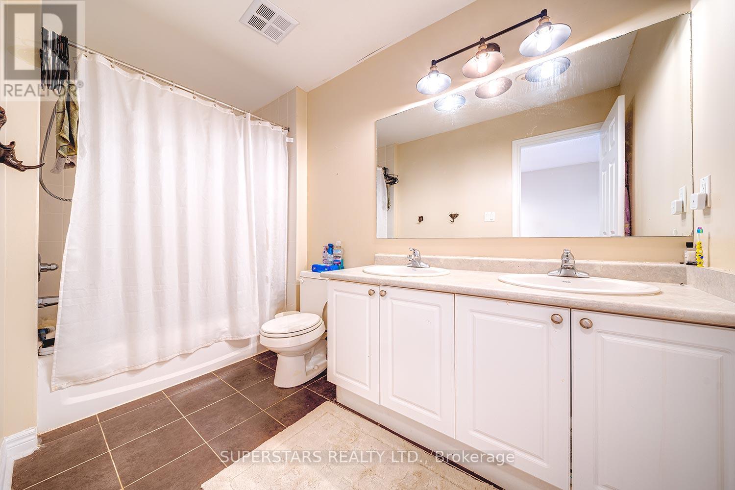 22 - 30 Greensborough Village Circle, Markham, Ontario  L6E 1Z1 - Photo 19 - N13006786