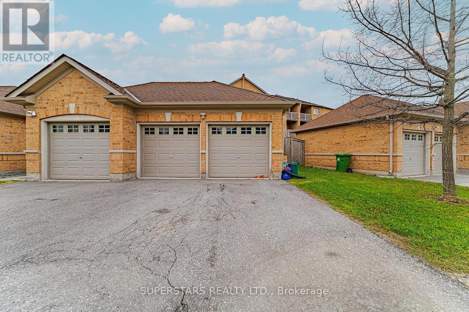 22 - 30 Greensborough Village Circle, Markham, Ontario  L6E 1Z1 - Photo 21 - N13006786