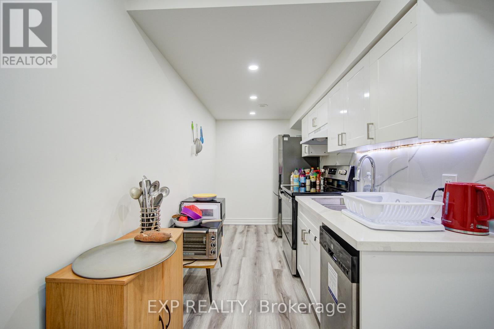 10616 Bathurst Street, Vaughan, Ontario  L6A 4Y4 - Photo 36 - N13006798